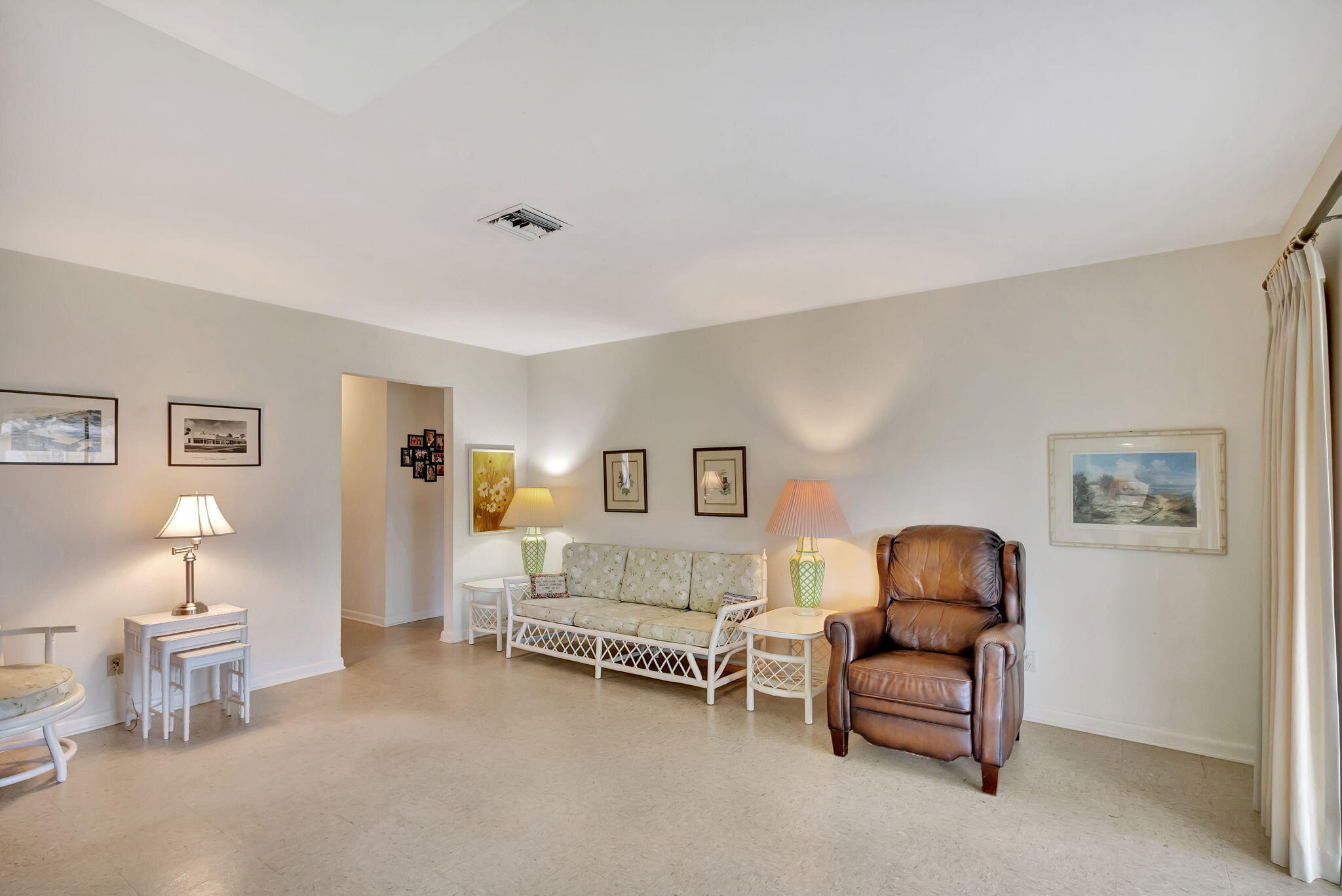 10316 Seagrape Way