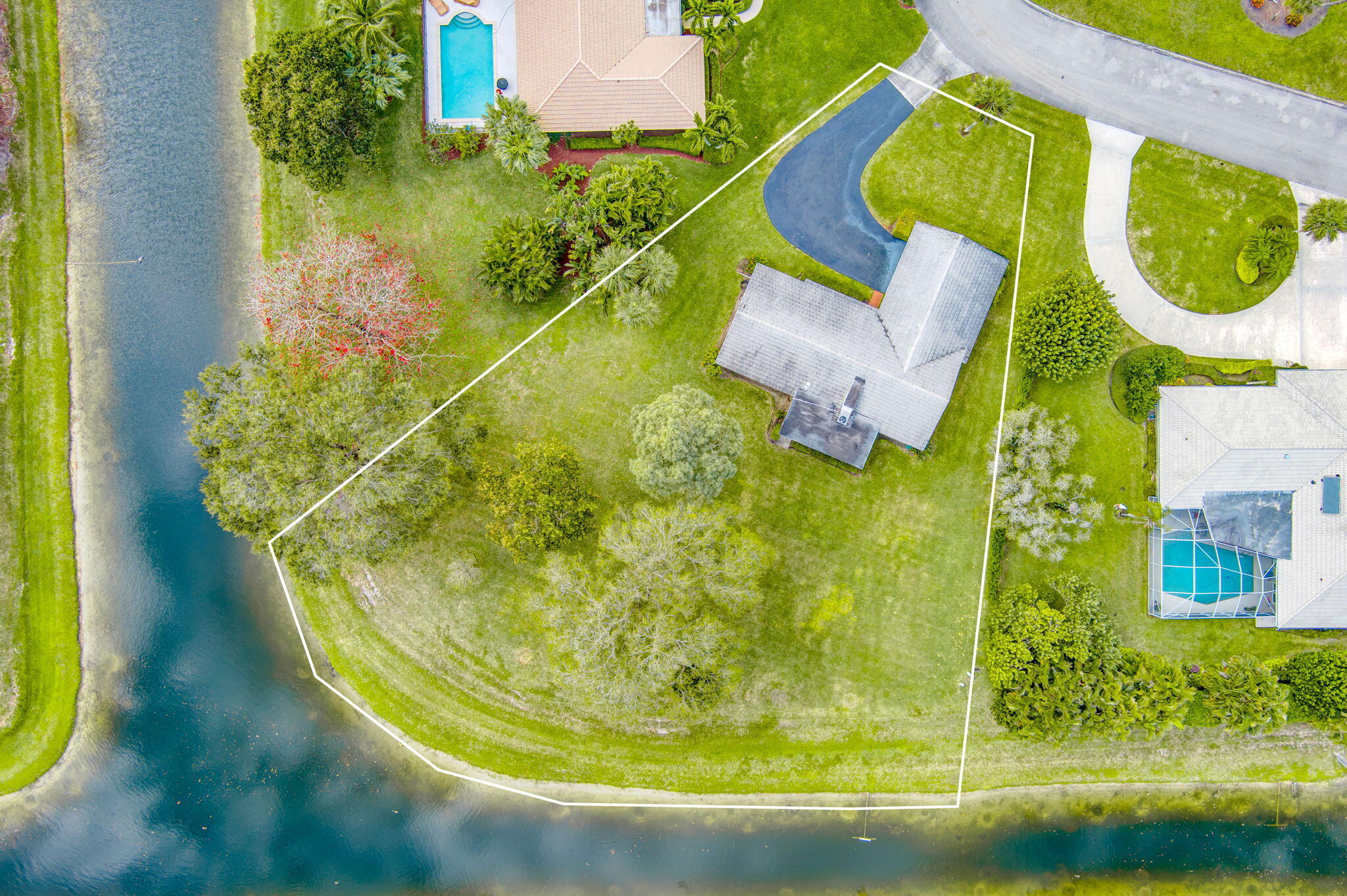 10316 Seagrape Way