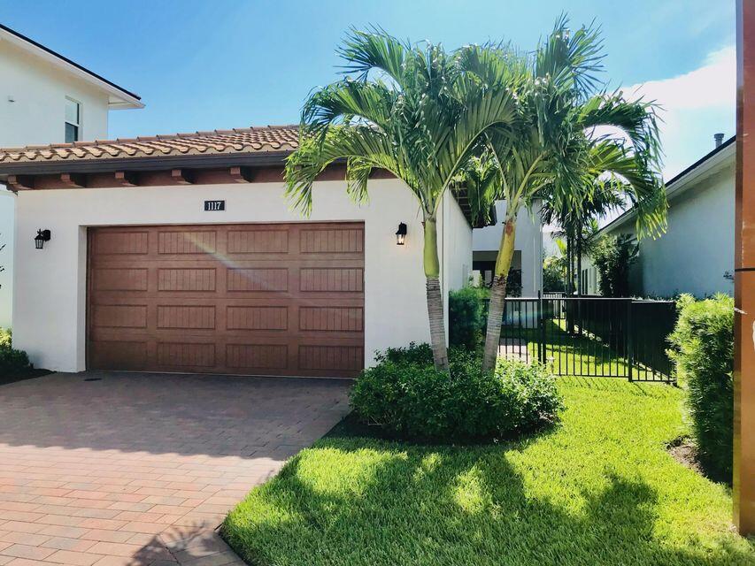 1117 Faulkner Terrace