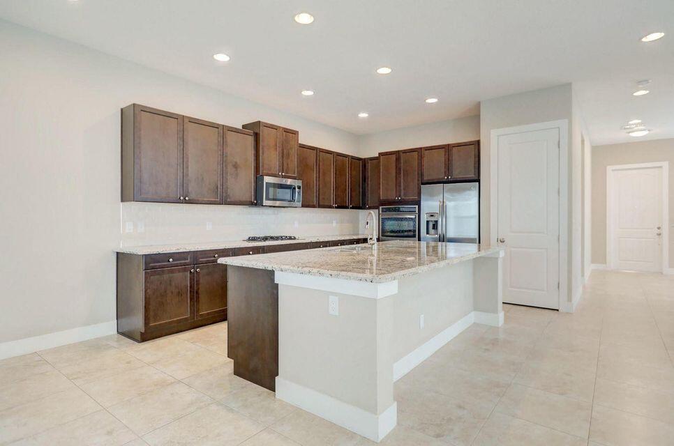 1117 Faulkner Terrace