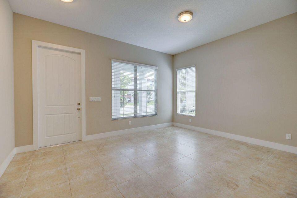 1117 Faulkner Terrace