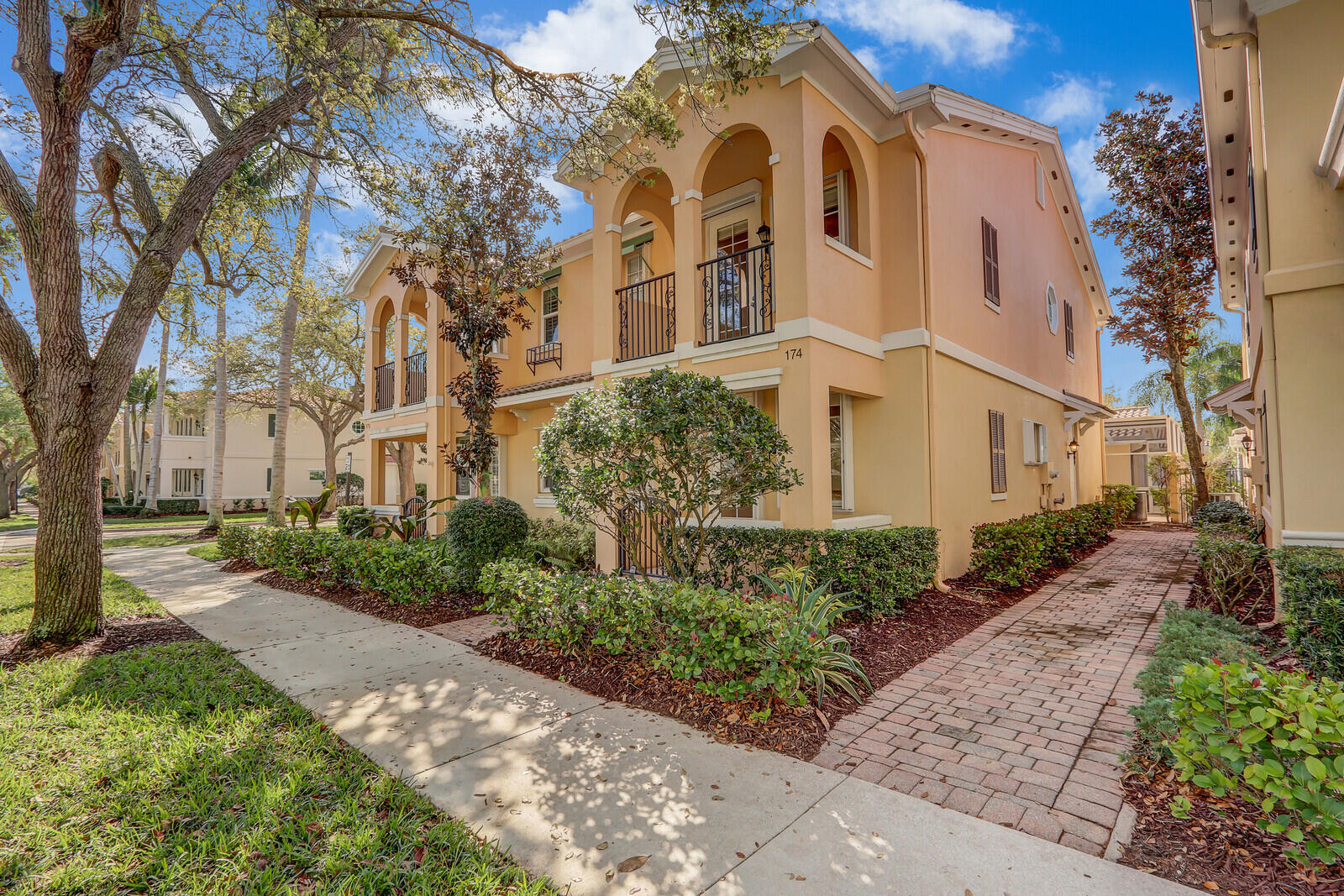 174 Soriano Drive