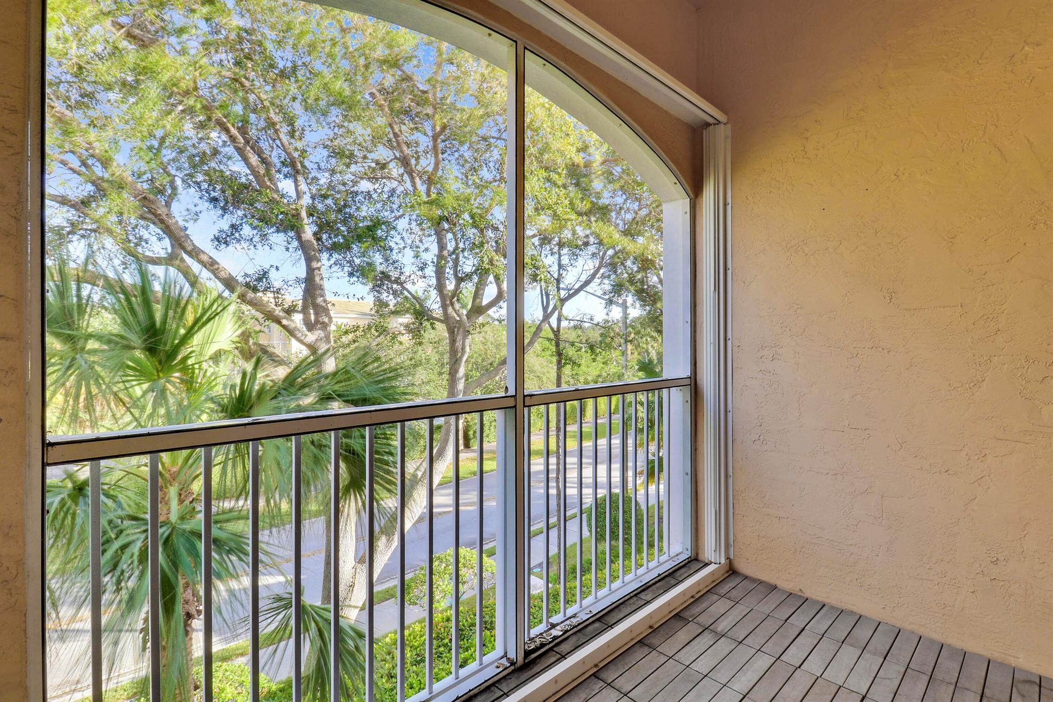 284 Village Boulevard 9310