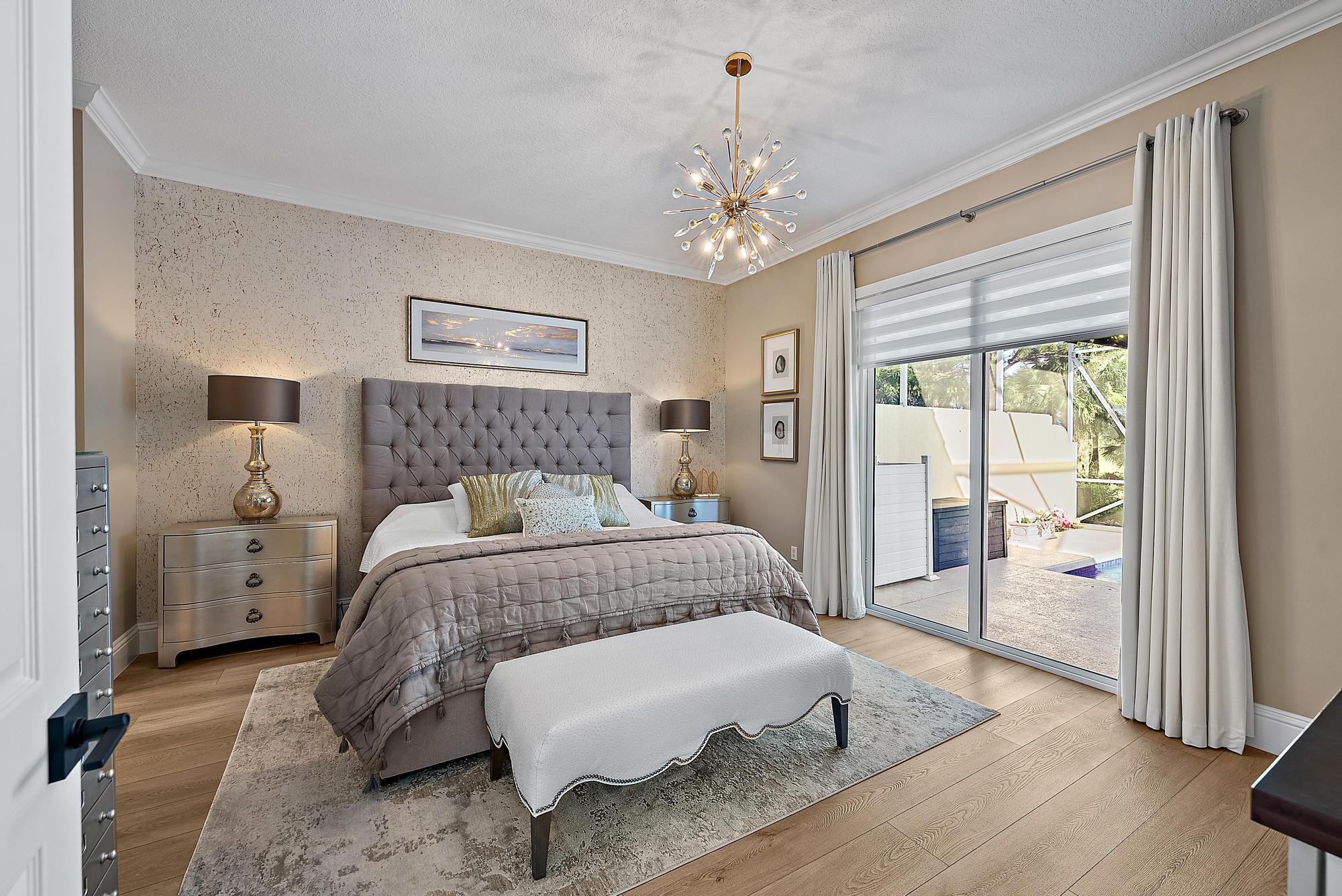 9102 SE Eldorado Way