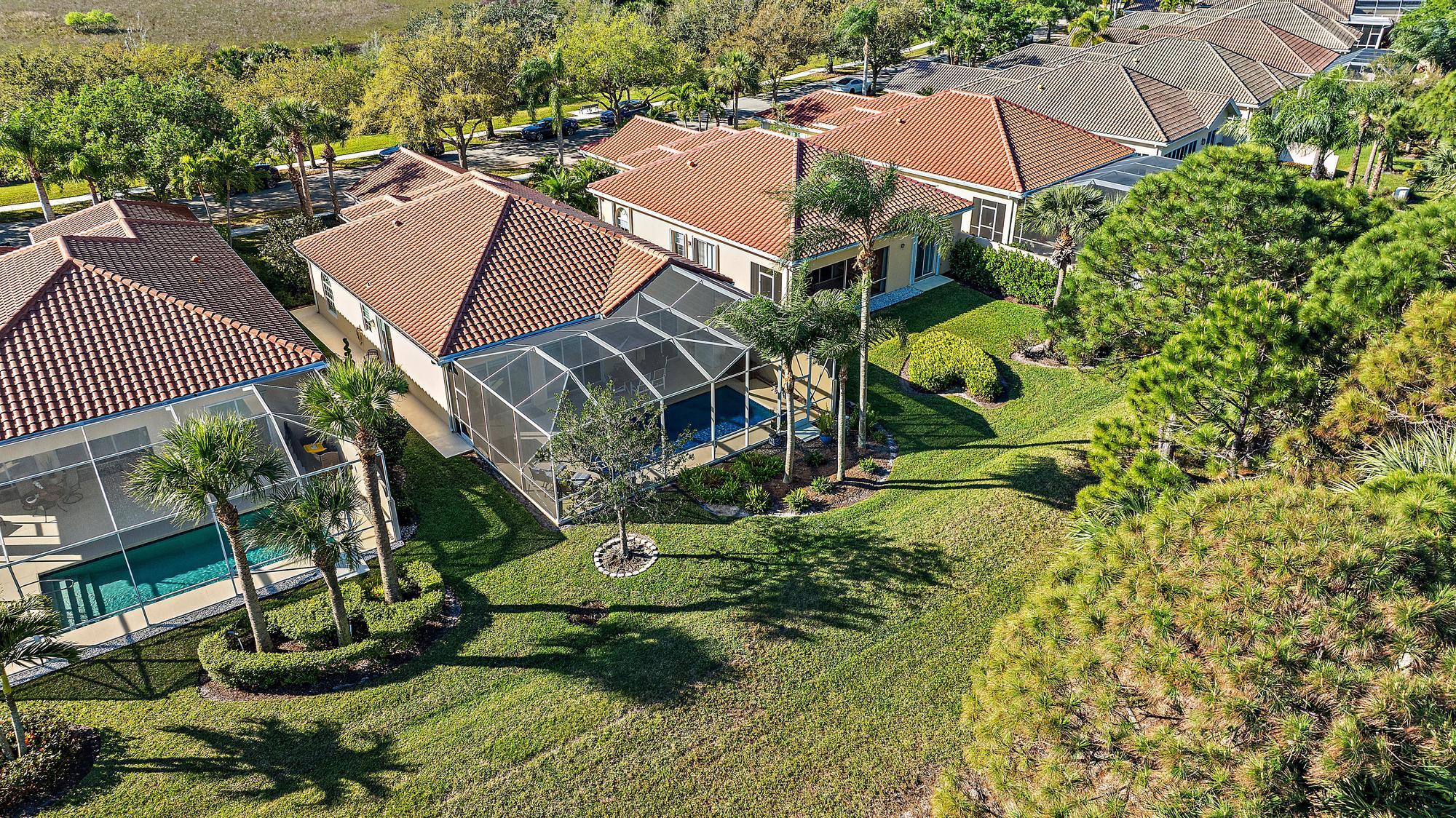 9102 SE Eldorado Way