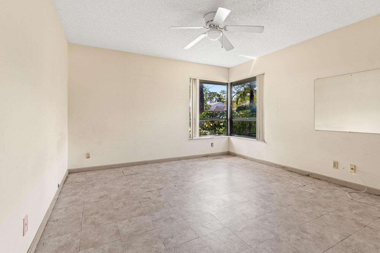 3093 NW 28th Terrace