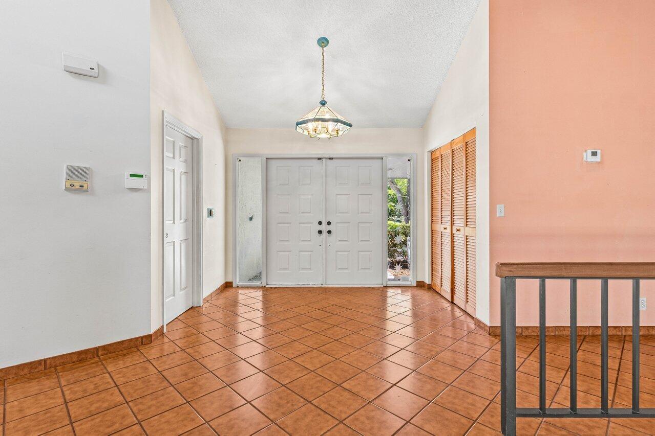 3093 NW 28th Terrace
