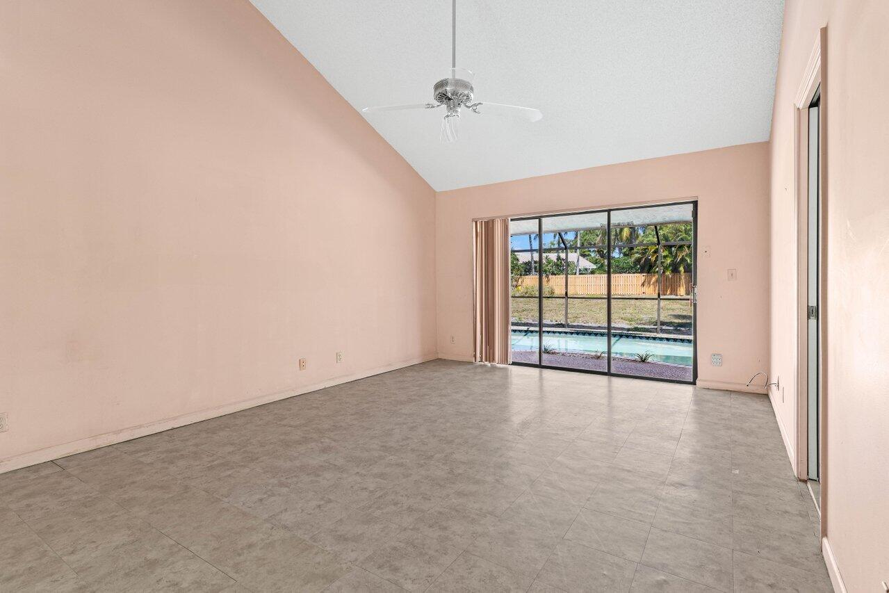 3093 NW 28th Terrace