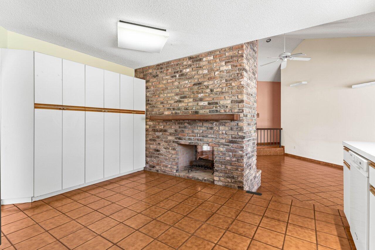 3093 NW 28th Terrace