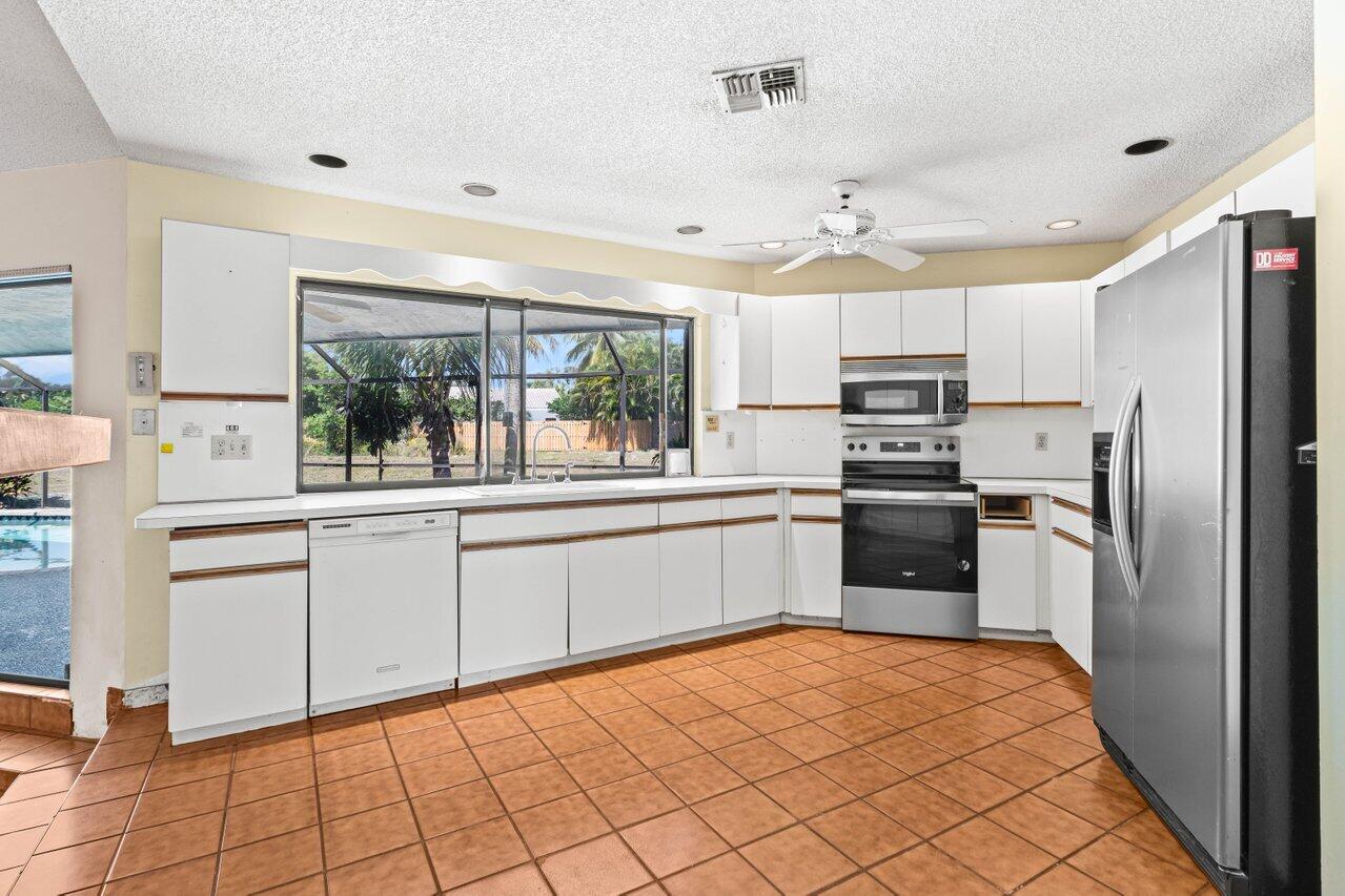 3093 NW 28th Terrace