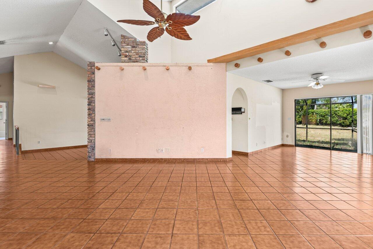 3093 NW 28th Terrace