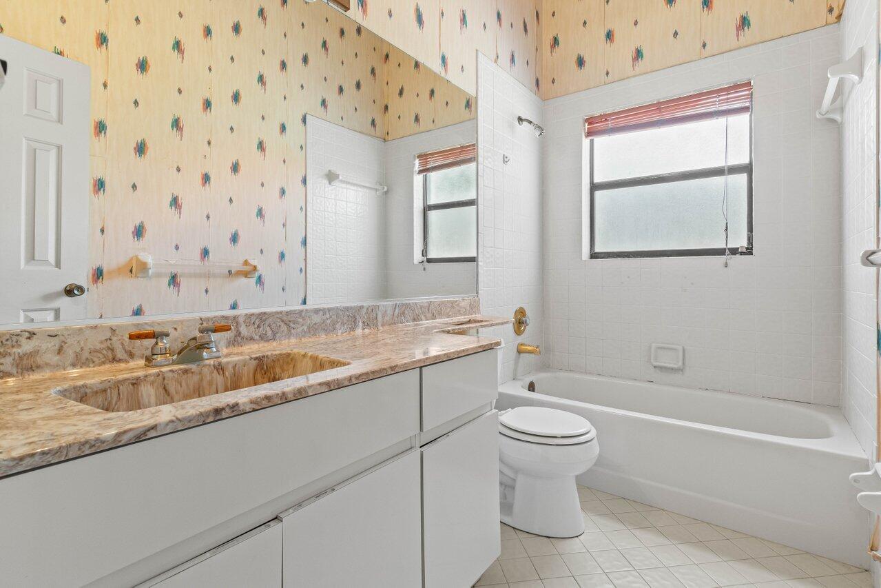 3093 NW 28th Terrace
