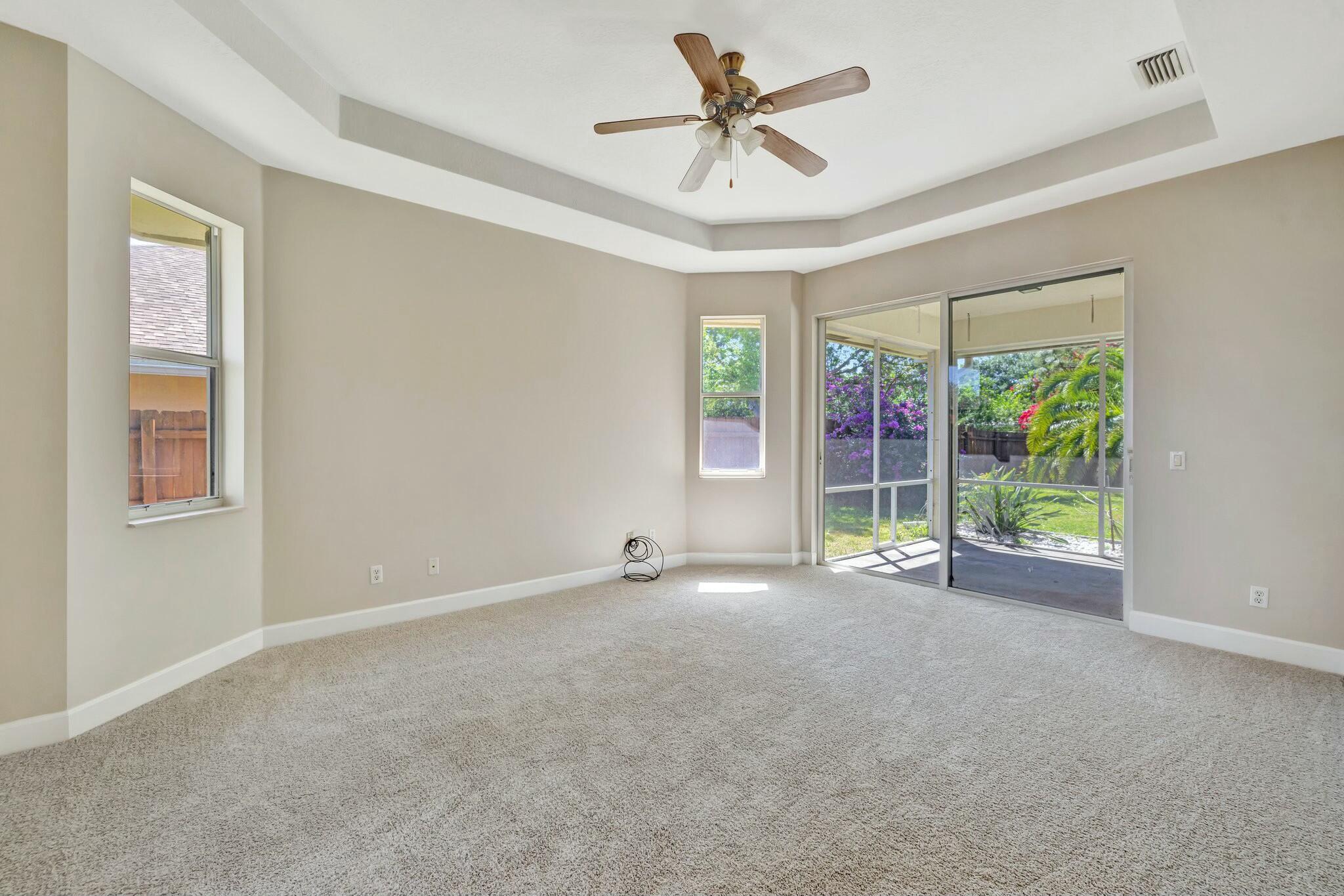 129 SE Fallon Drive