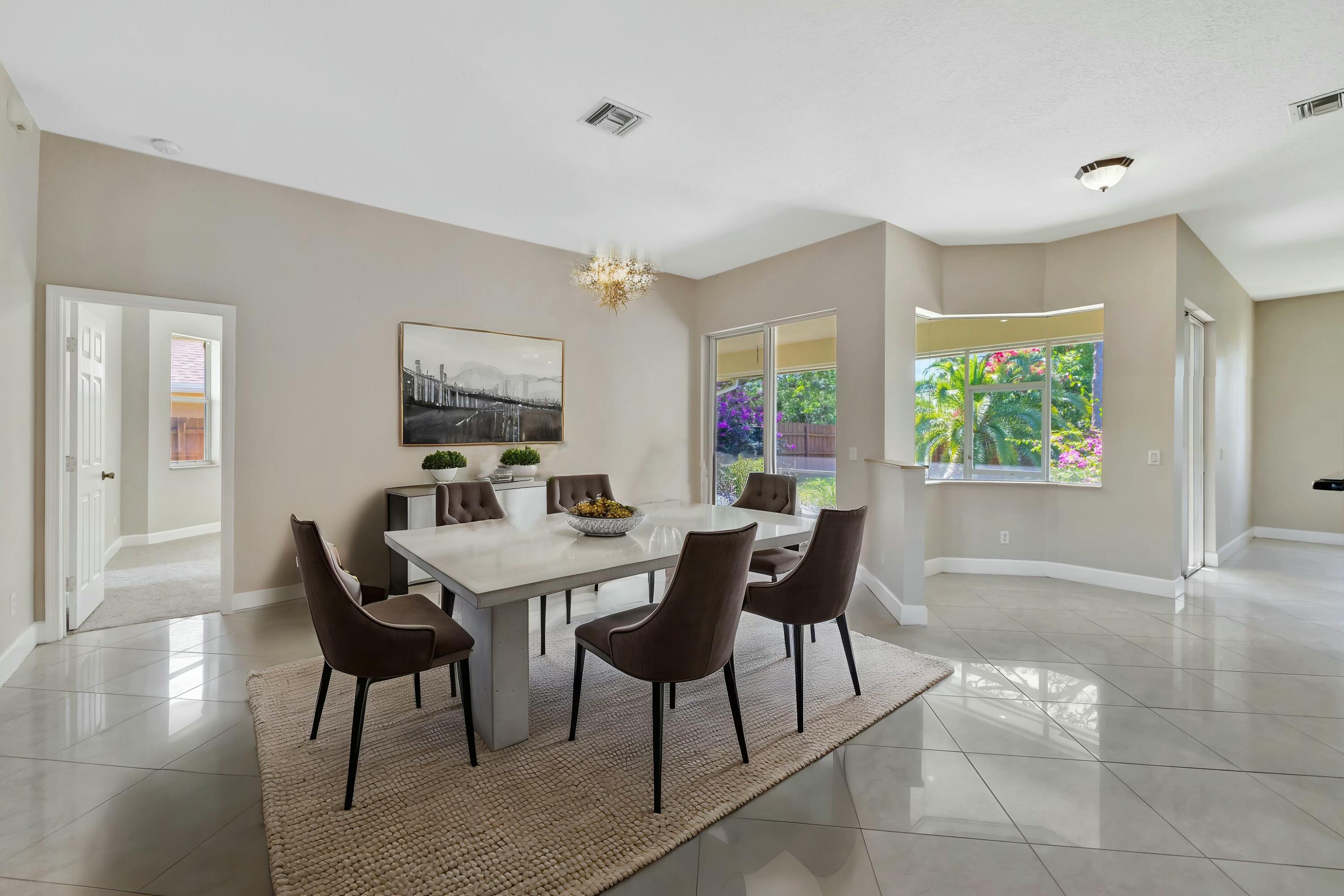 129 SE Fallon Drive