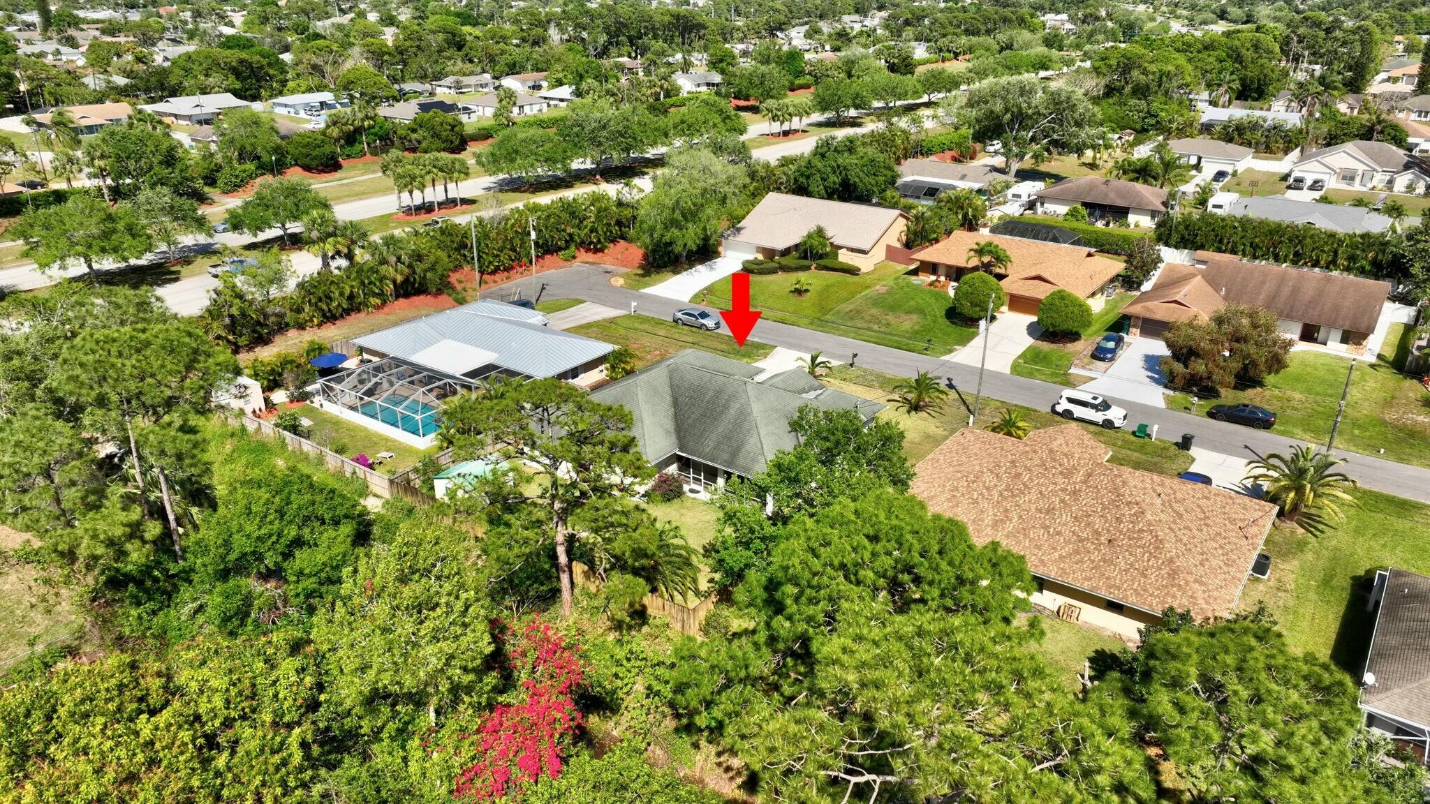 129 SE Fallon Drive