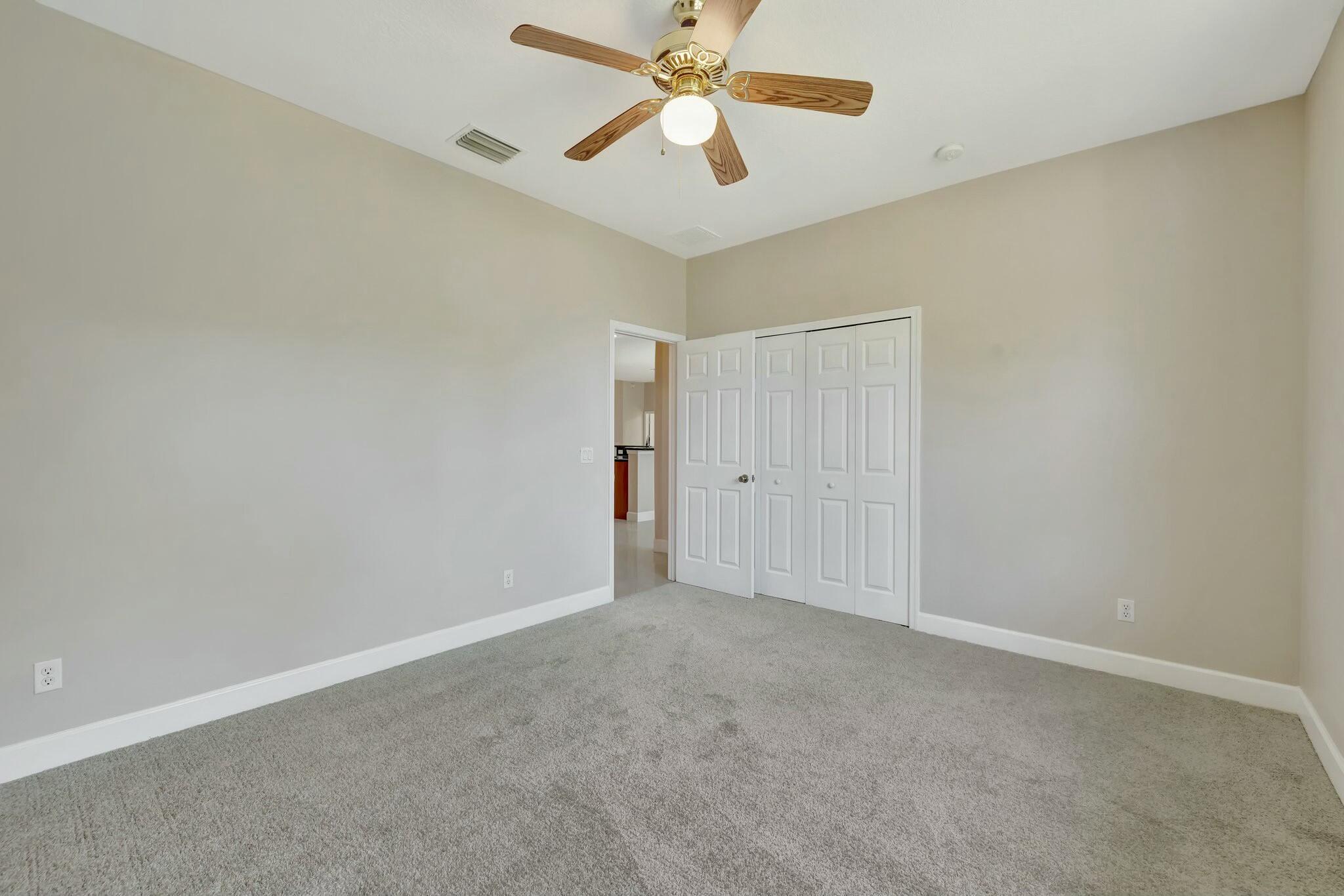 129 SE Fallon Drive