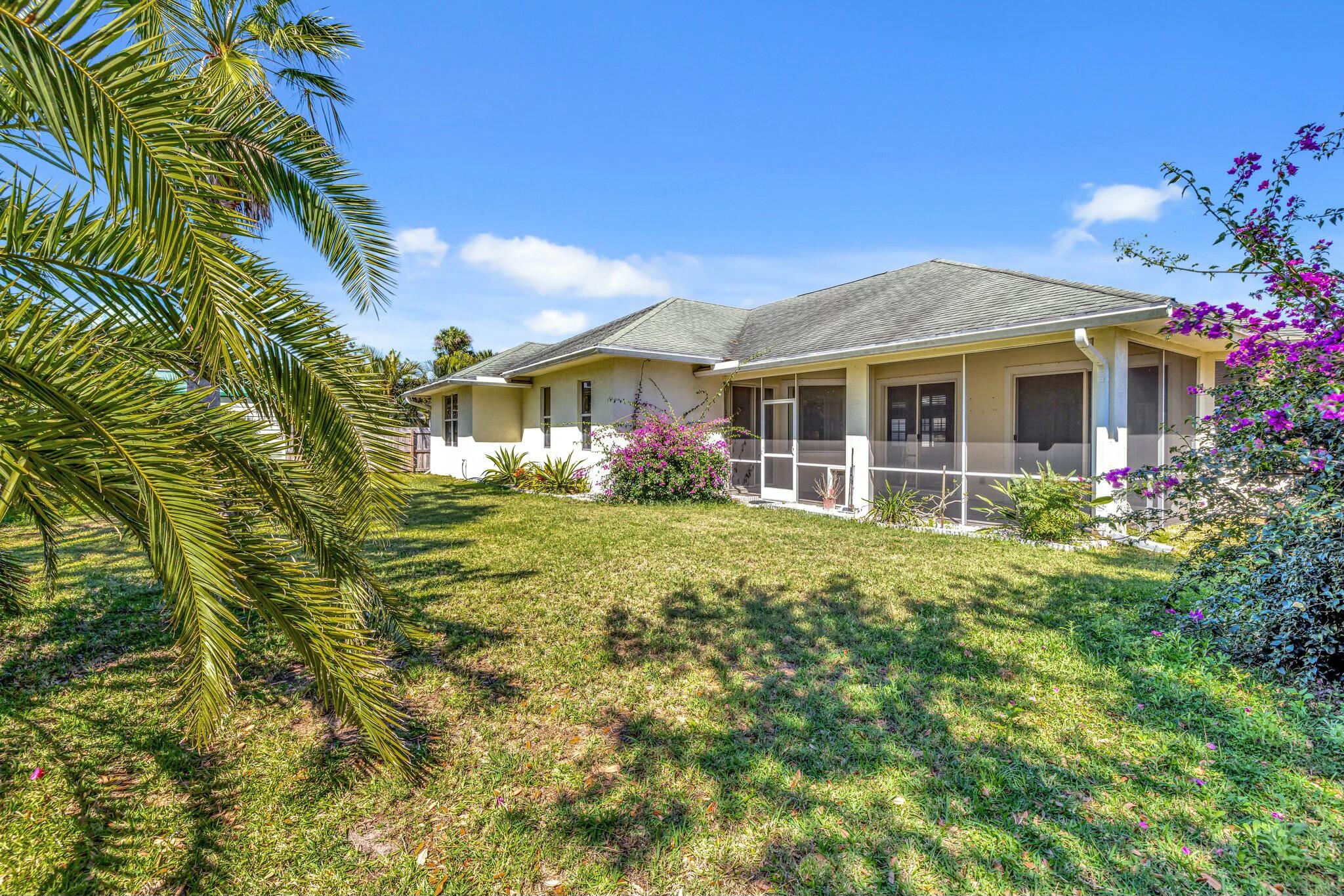 129 SE Fallon Drive