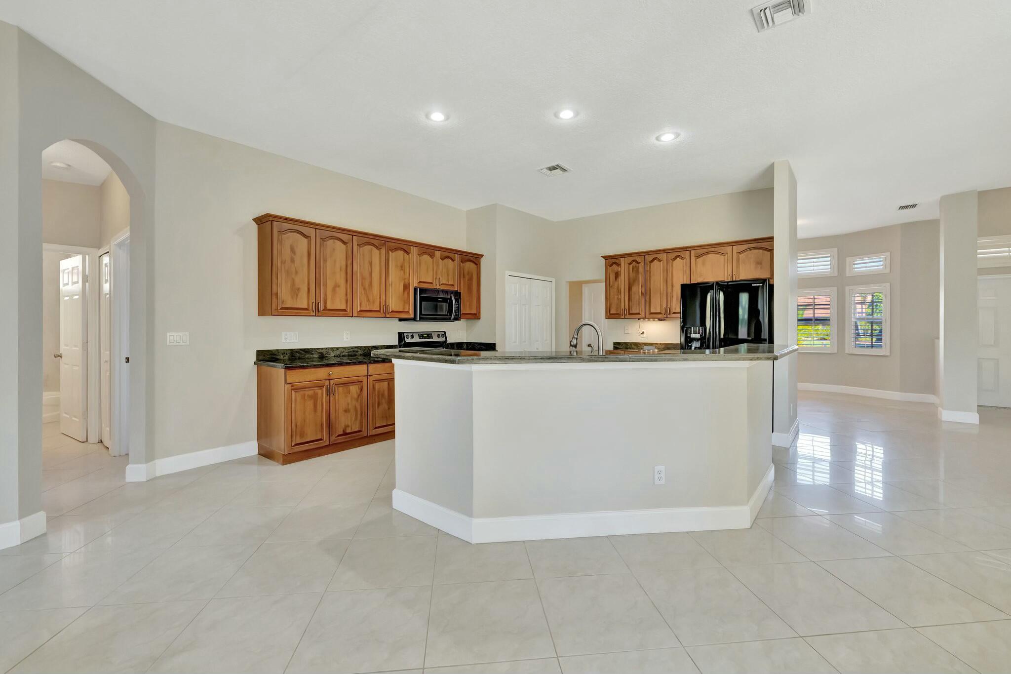 129 SE Fallon Drive