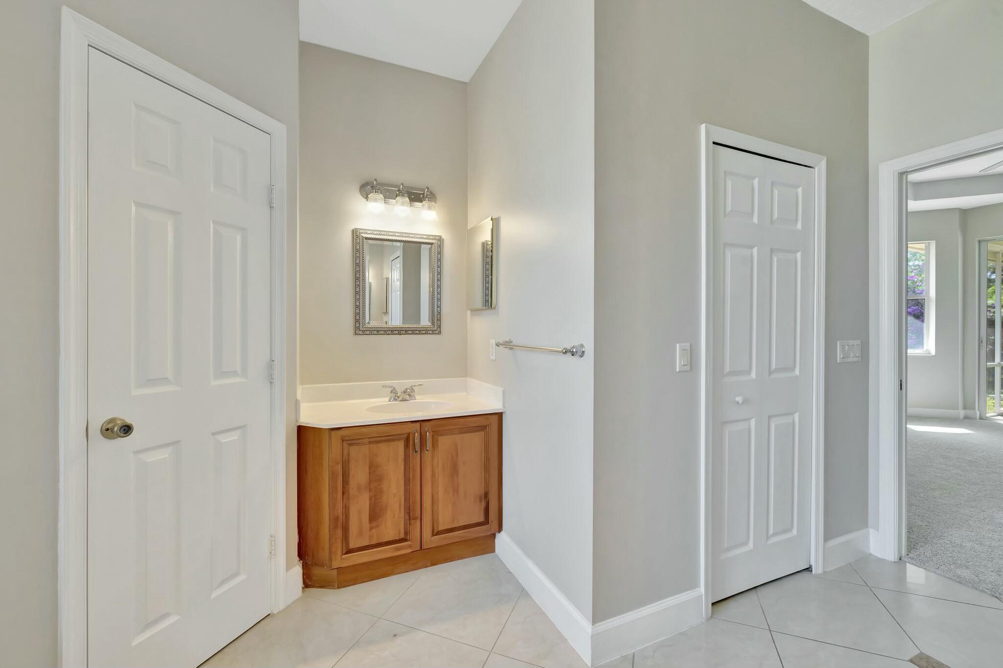 129 SE Fallon Drive
