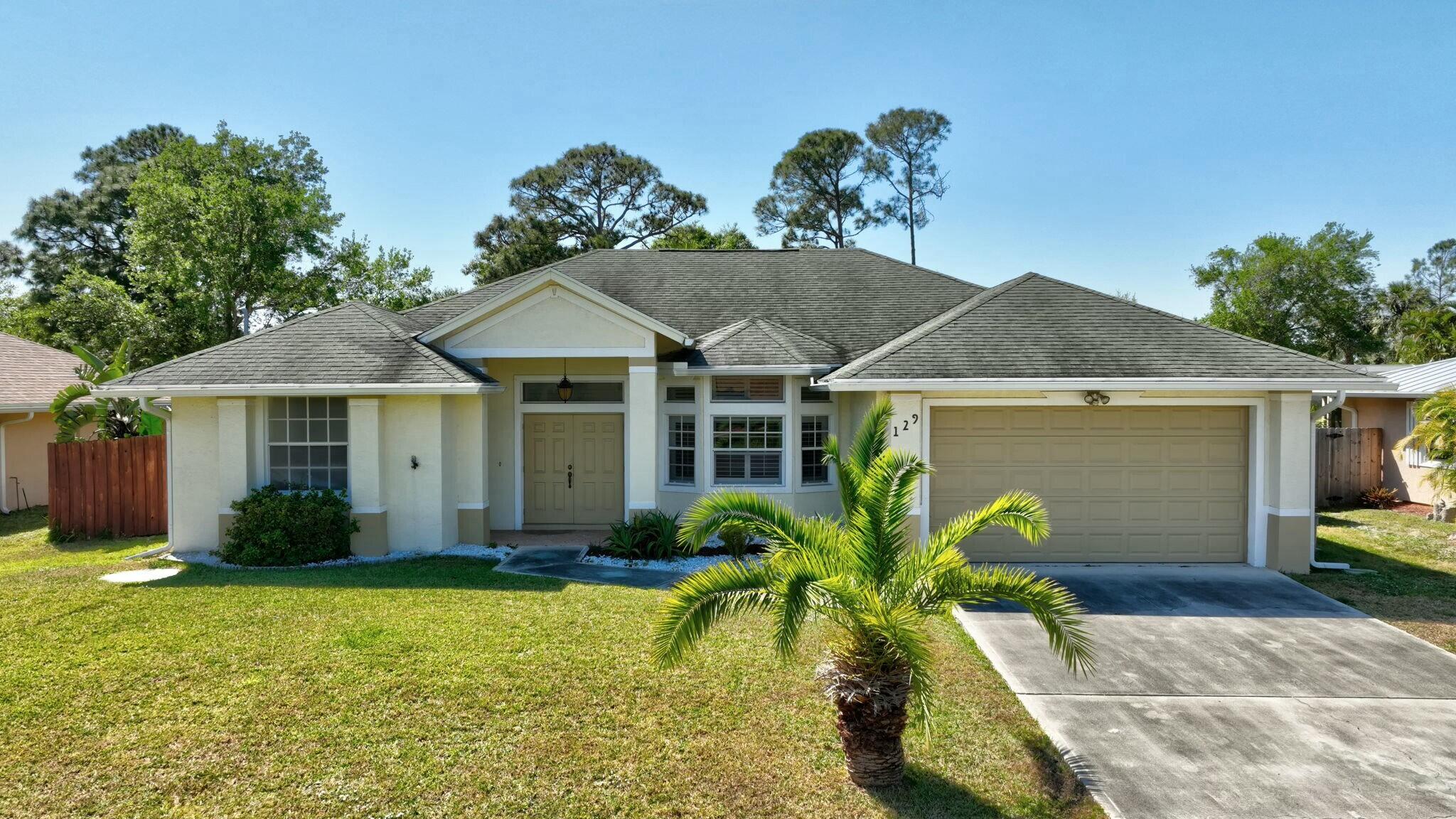129 SE Fallon Drive