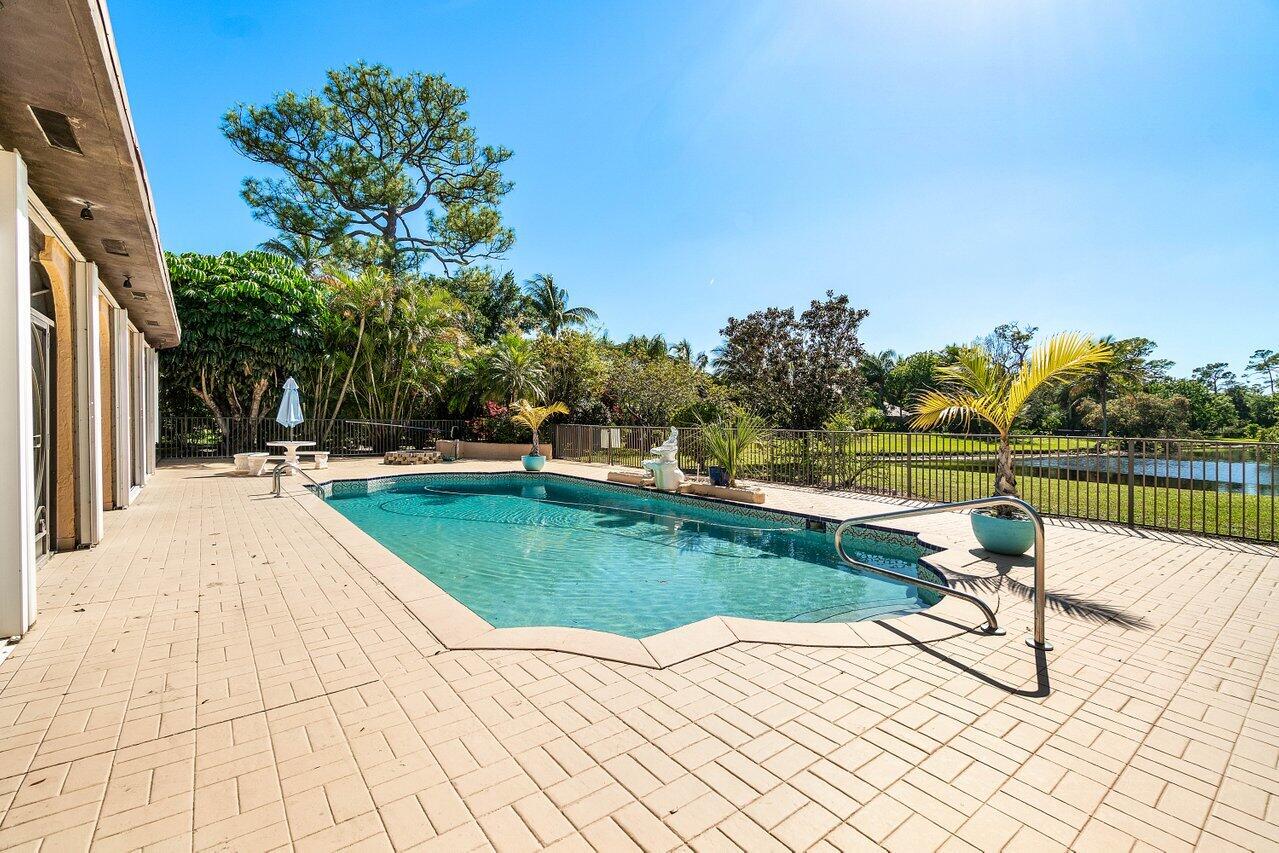 19626 Red Maple Lane