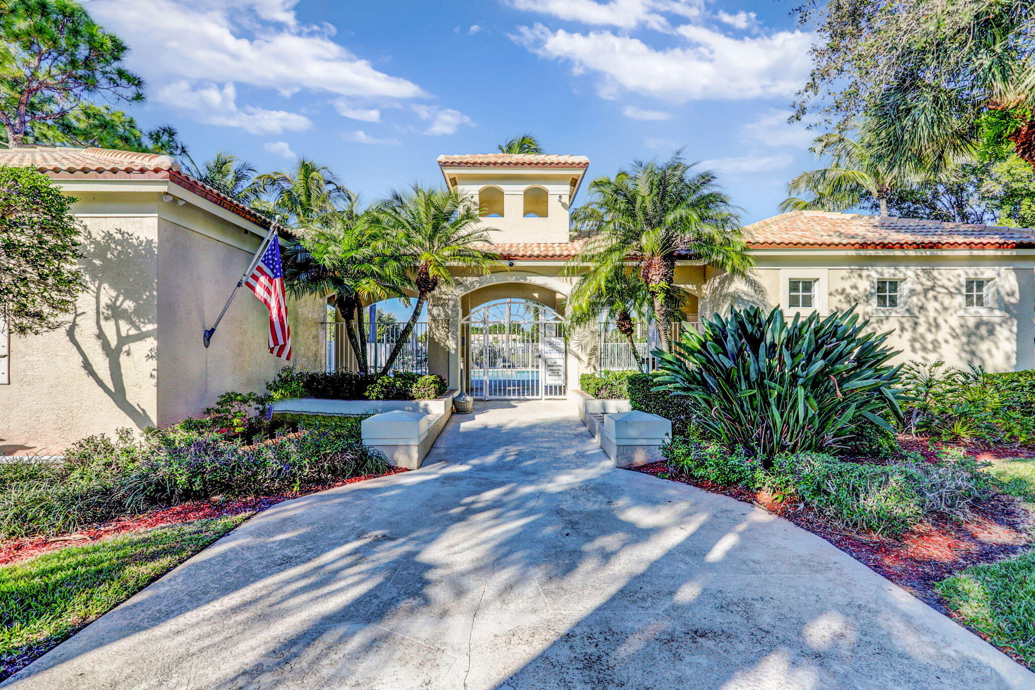 153 Timberwalk Trail