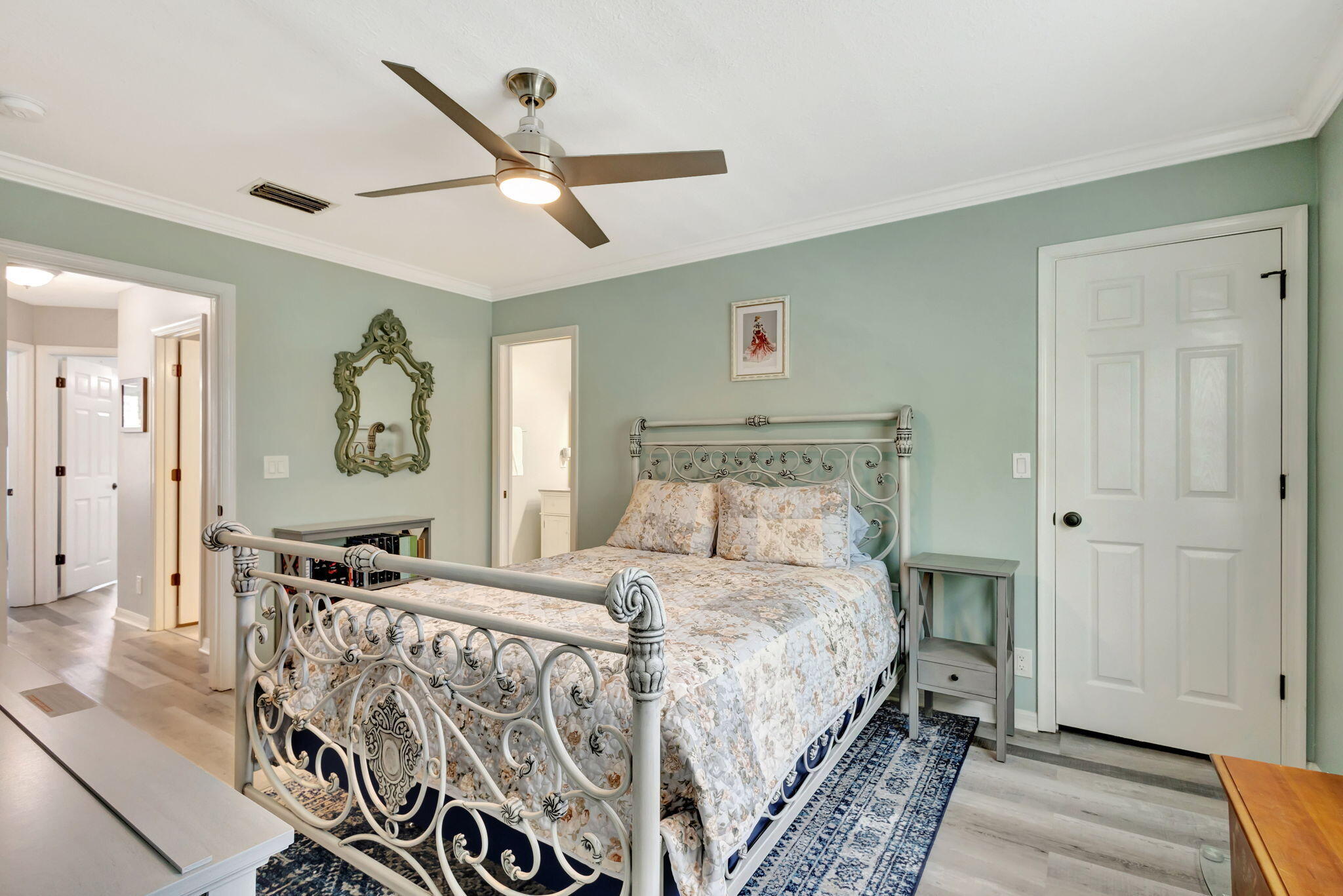 153 Timberwalk Trail