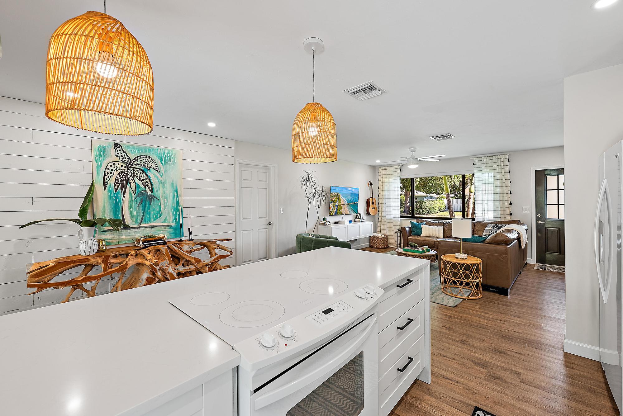 925 Lighthouse Drive