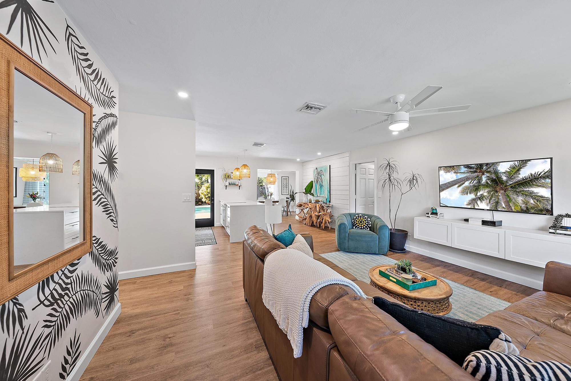 925 Lighthouse Drive