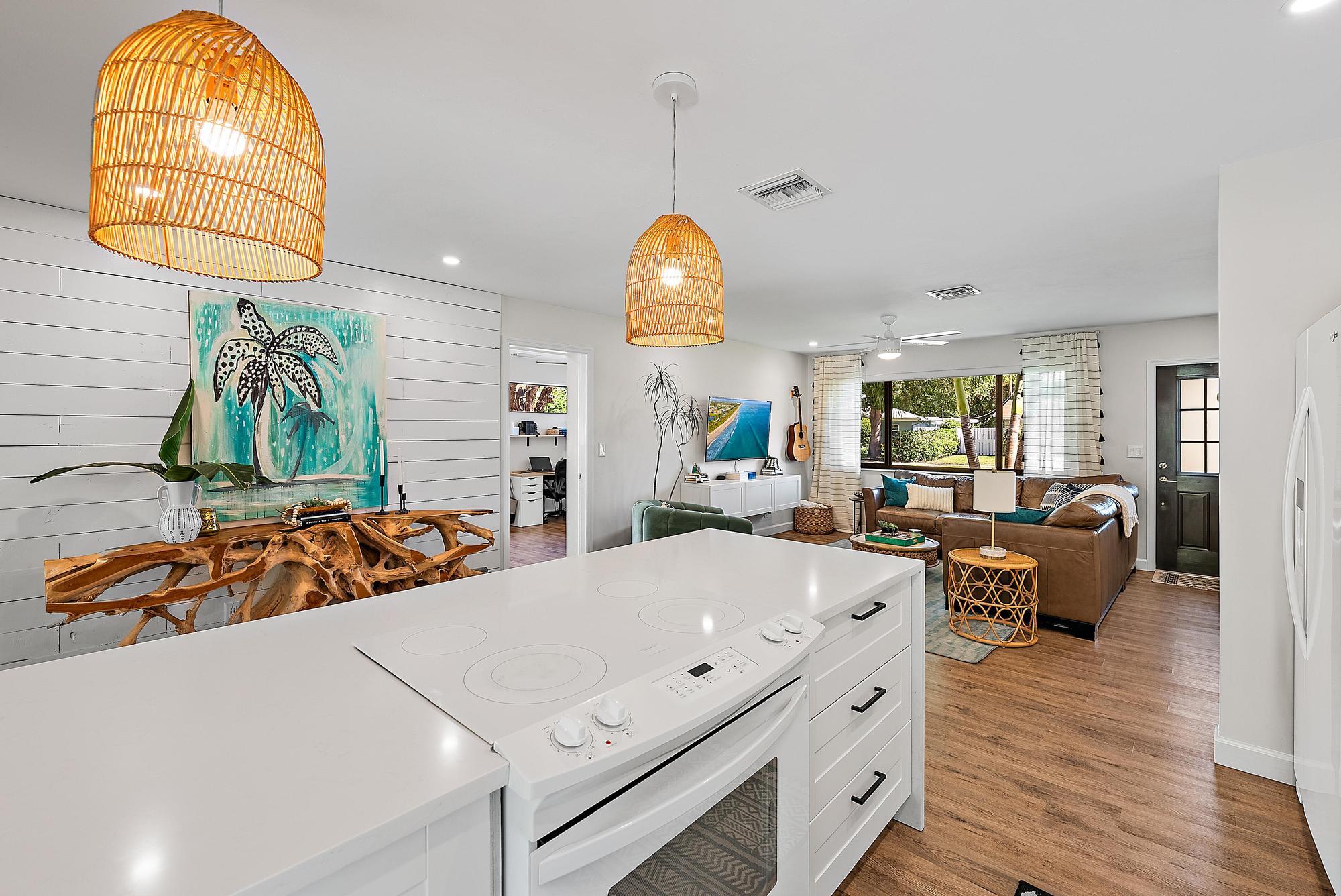 925 Lighthouse Drive