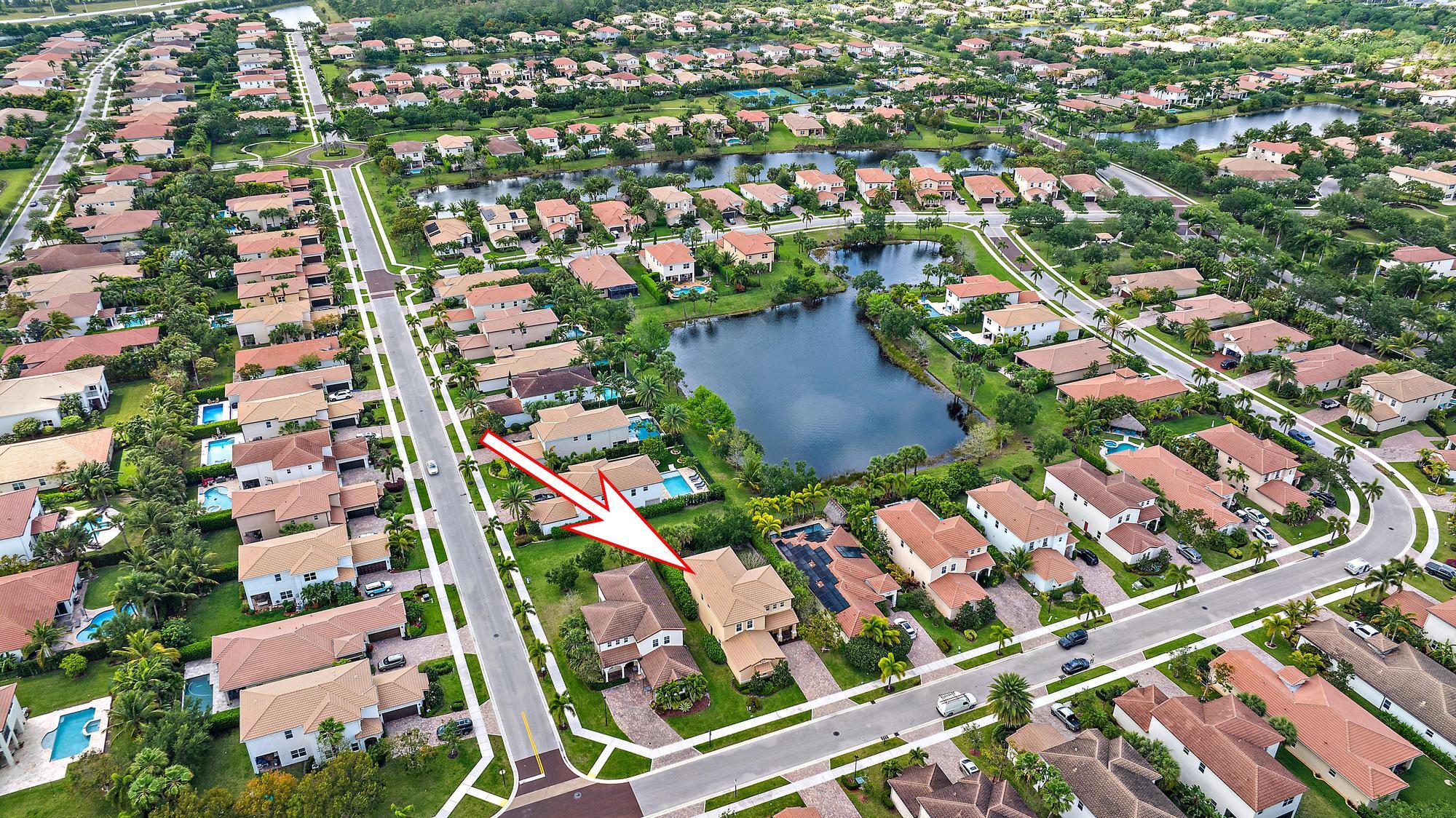 168 Rudder Cay Way