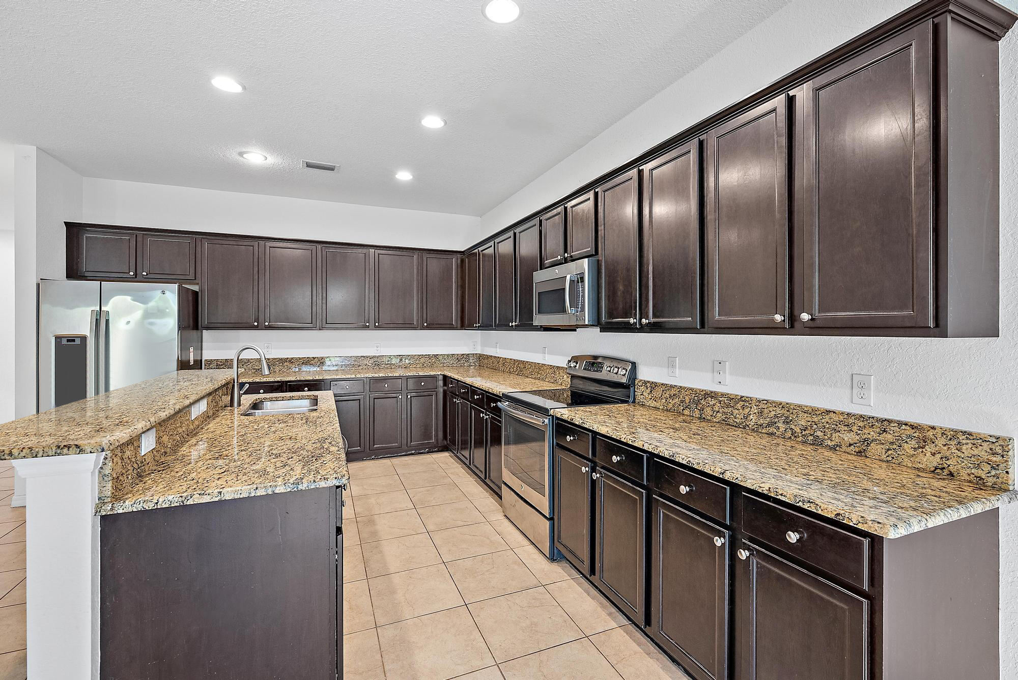 168 Rudder Cay Way