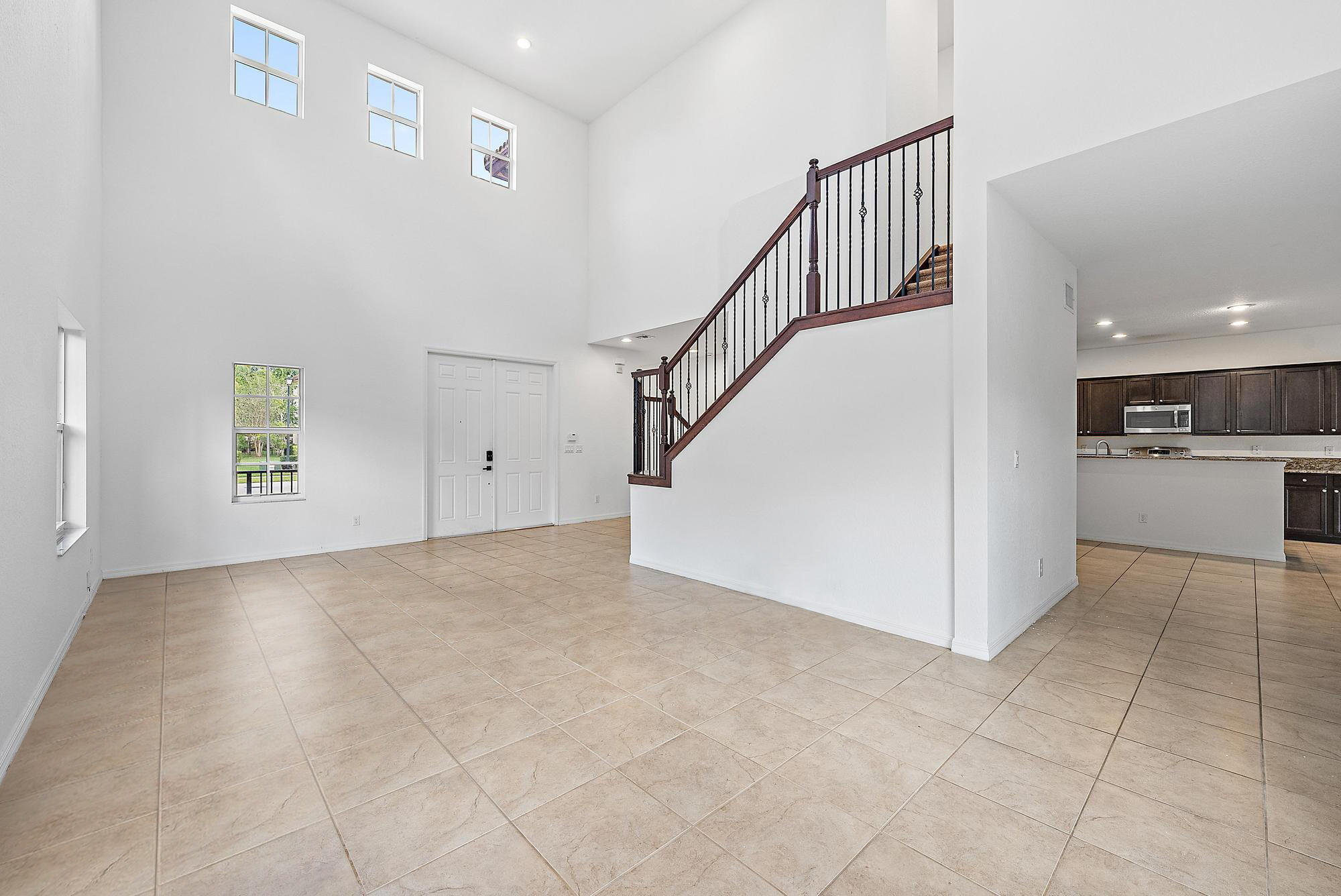 168 Rudder Cay Way