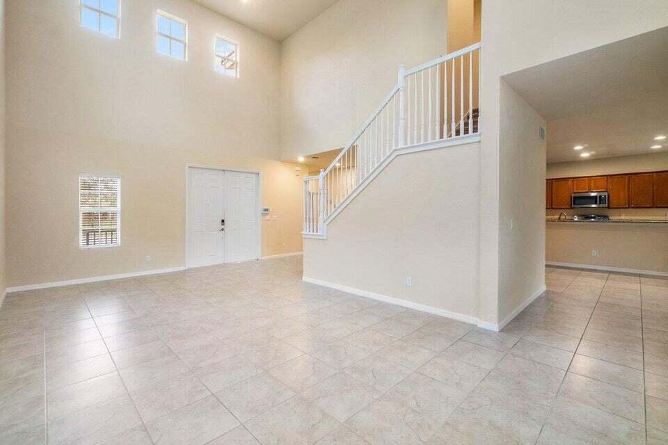 107 Chub Cay Way