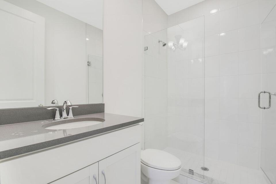 5667 Delacroix Terrace