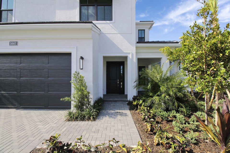 5667 Delacroix Terrace