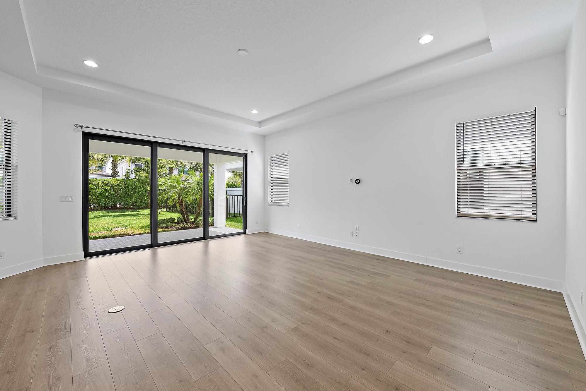 5667 Delacroix Terrace