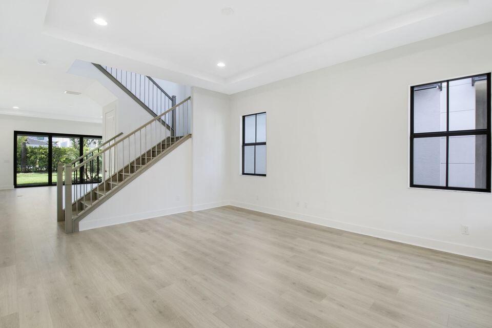 5667 Delacroix Terrace
