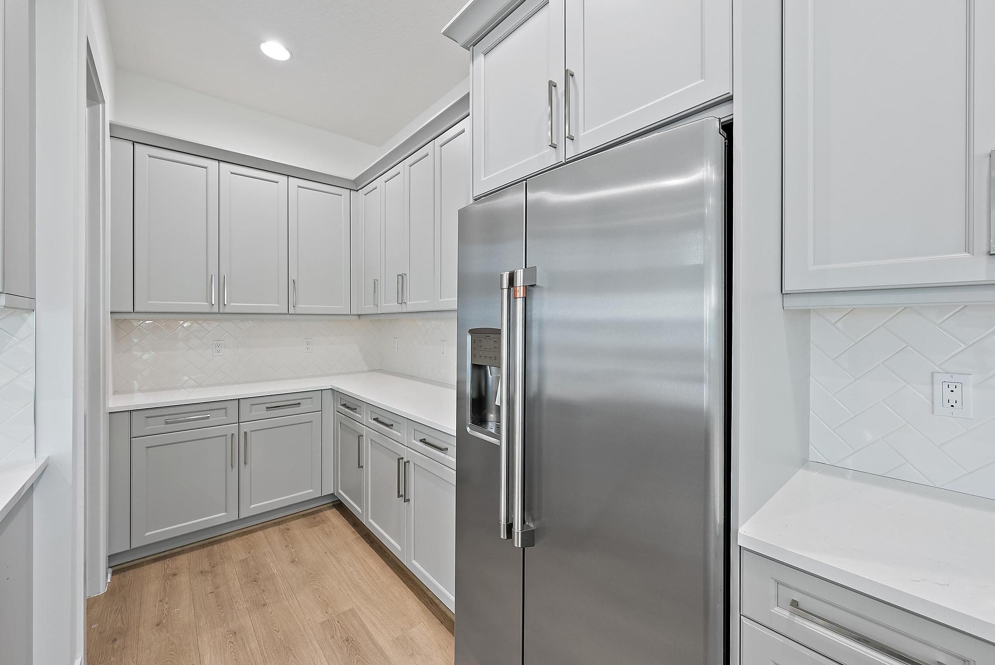 5667 Delacroix Terrace