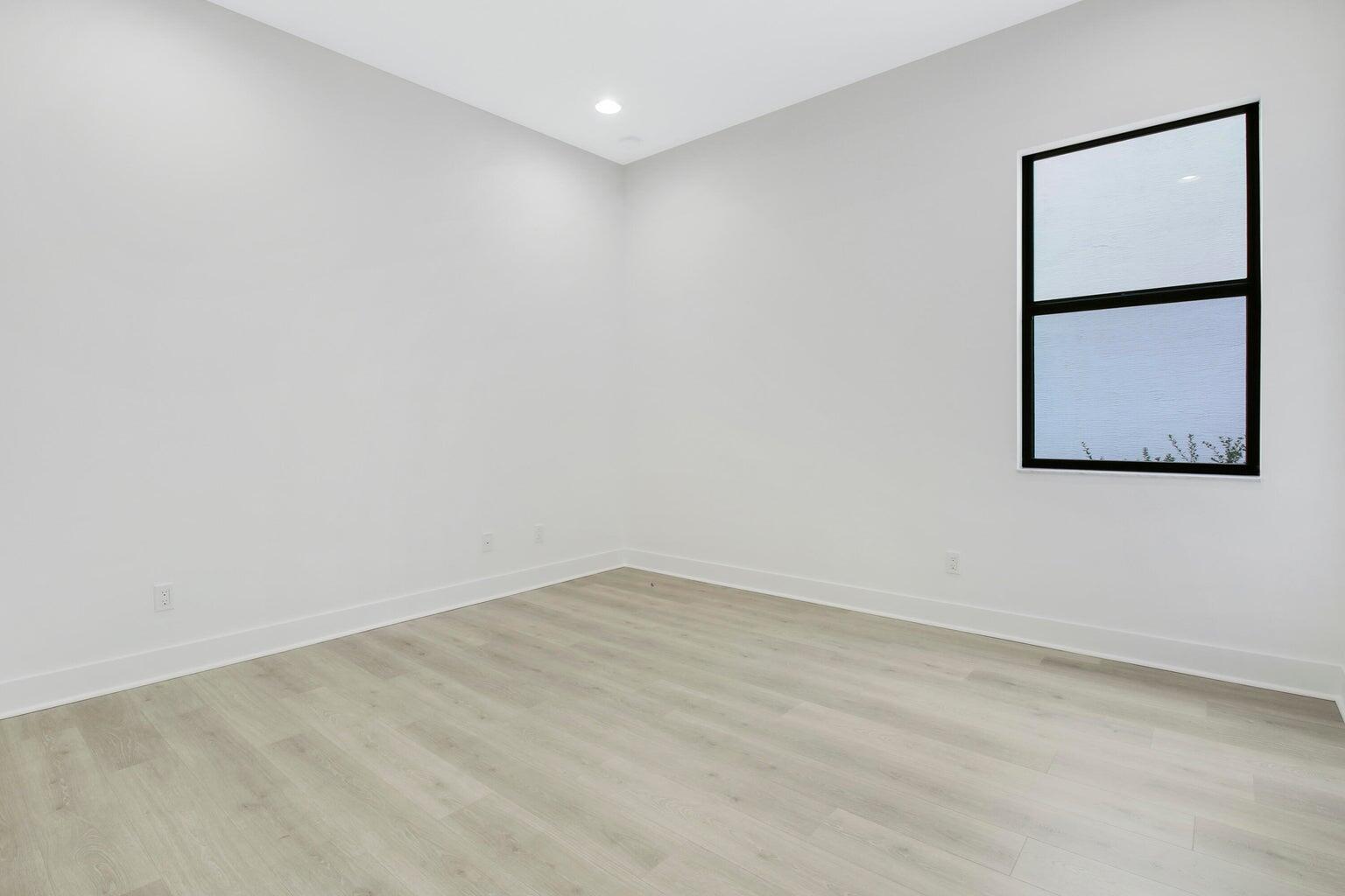 5667 Delacroix Terrace