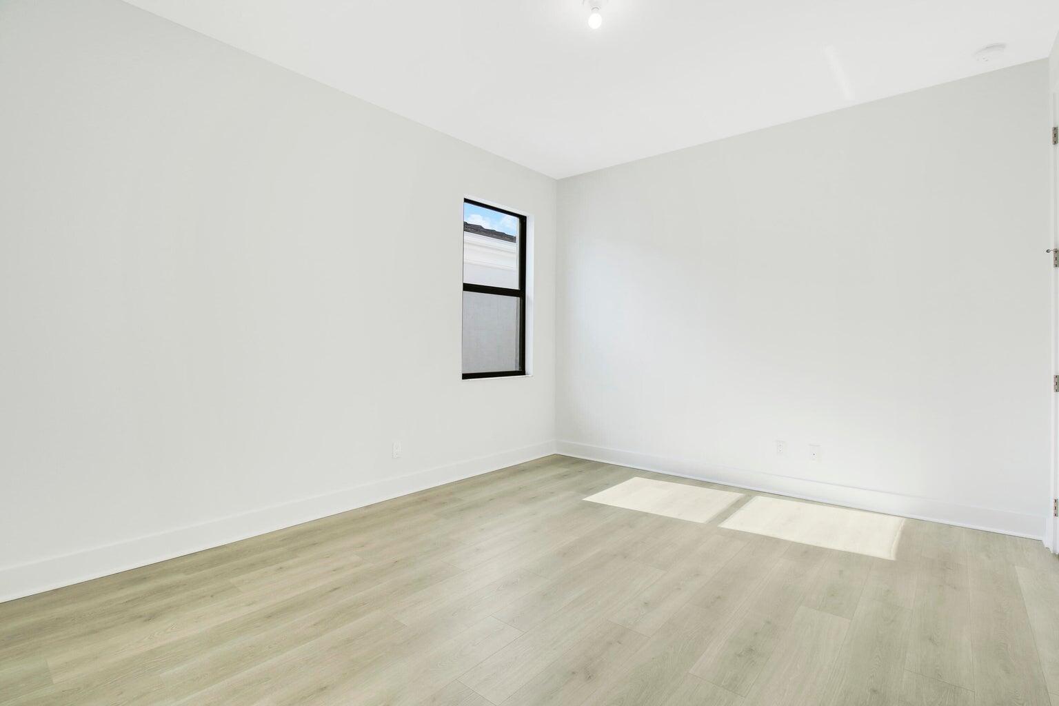 5667 Delacroix Terrace