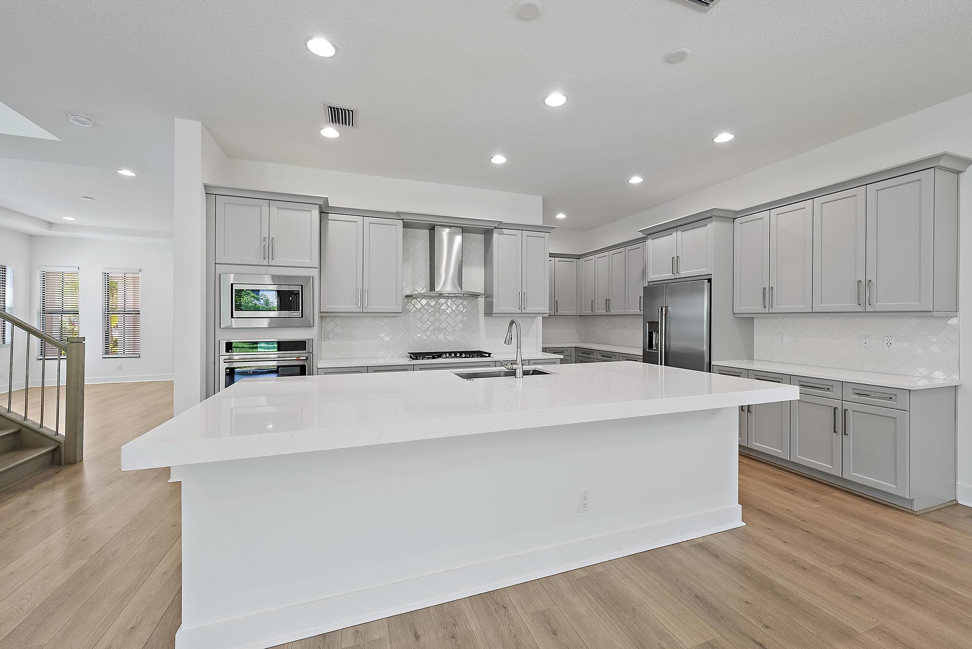 5667 Delacroix Terrace