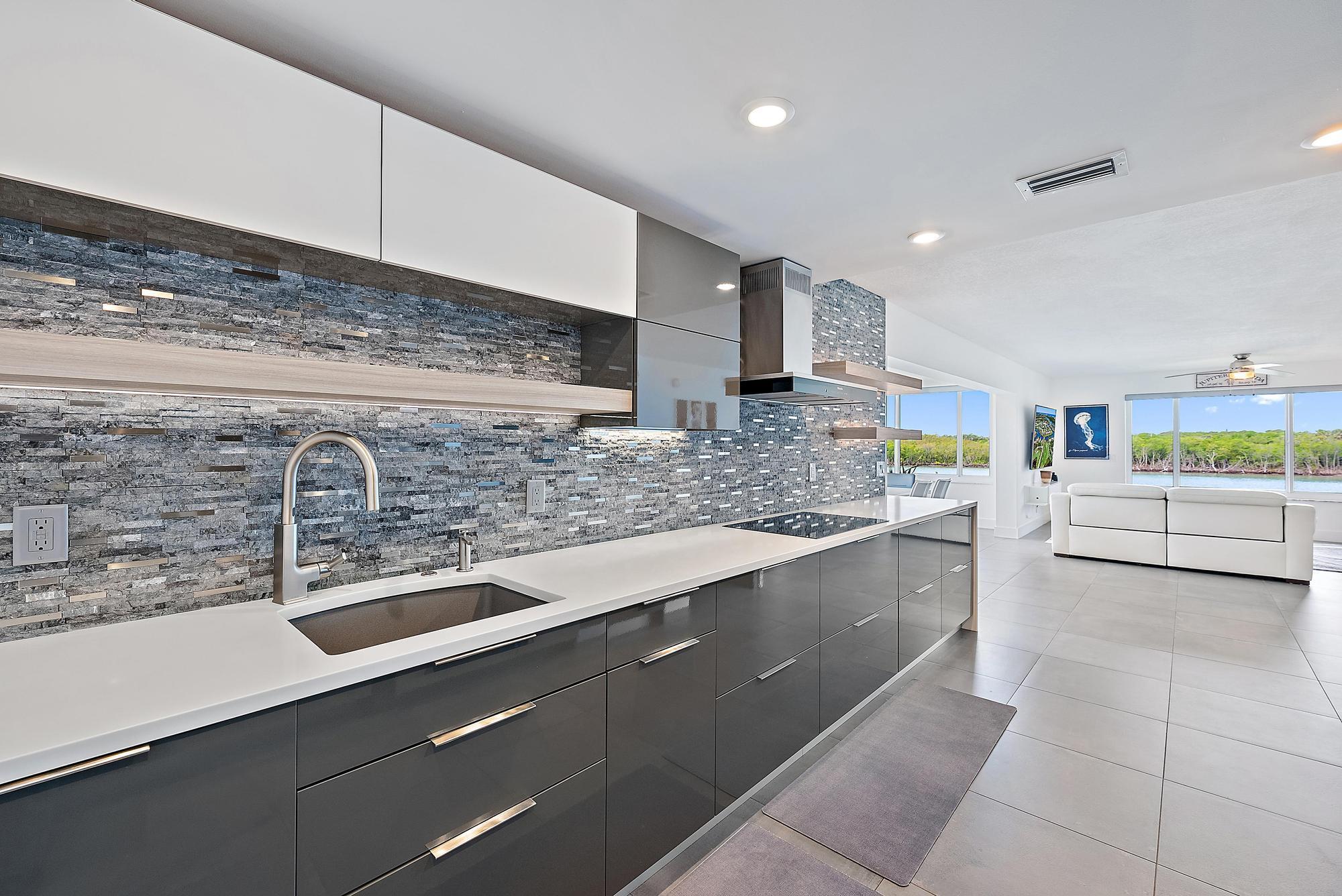 325 Beach Road 210