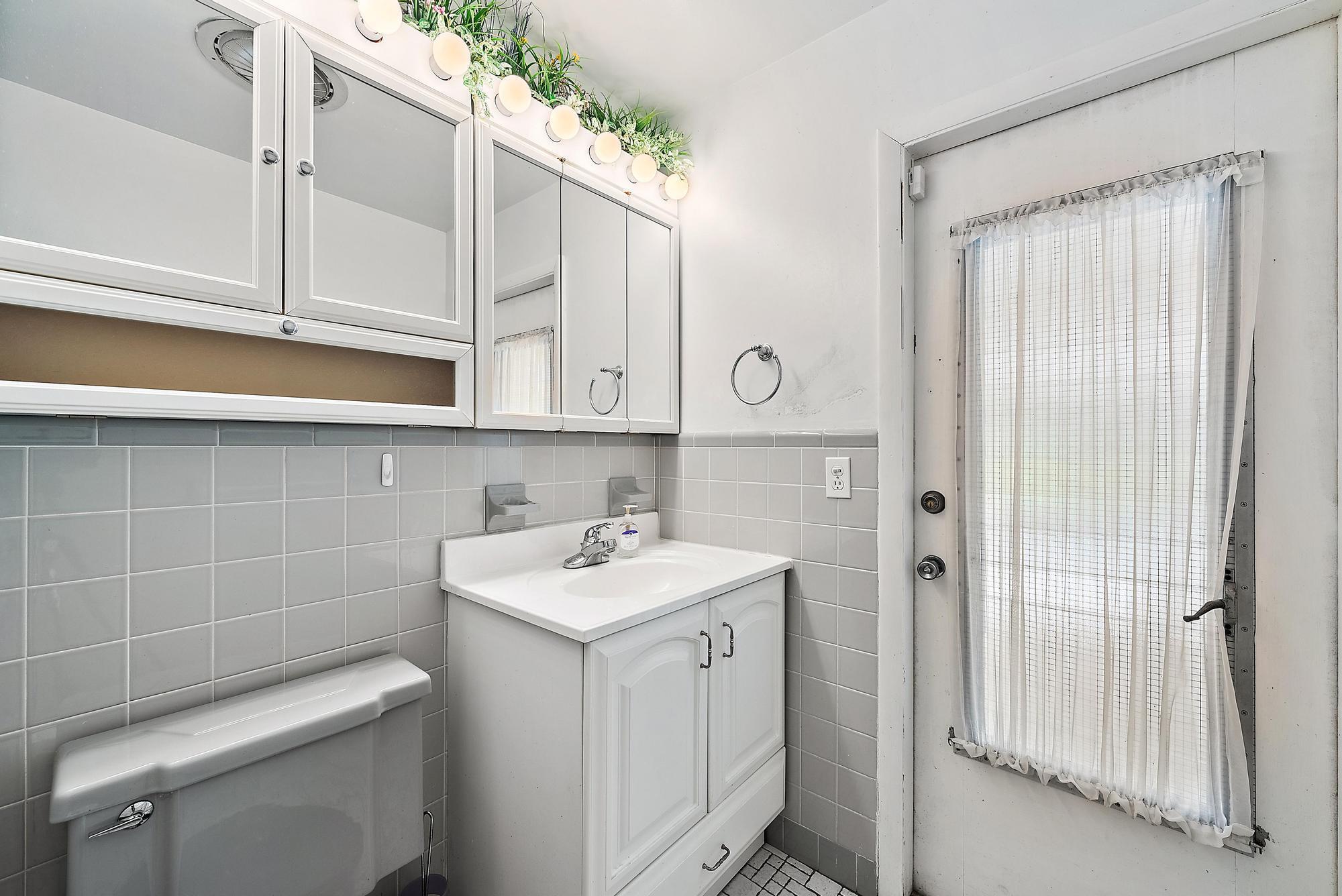 11270 Monet Lane