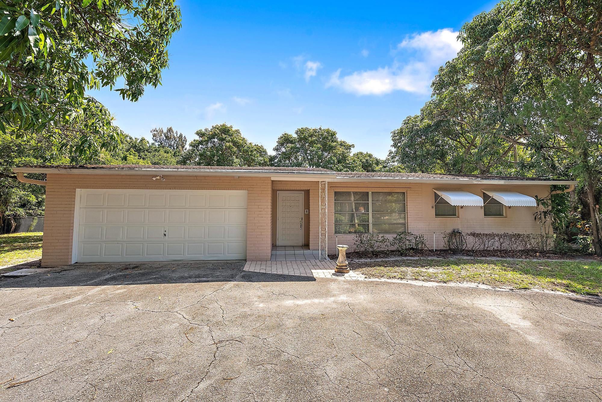 11270 Monet Lane