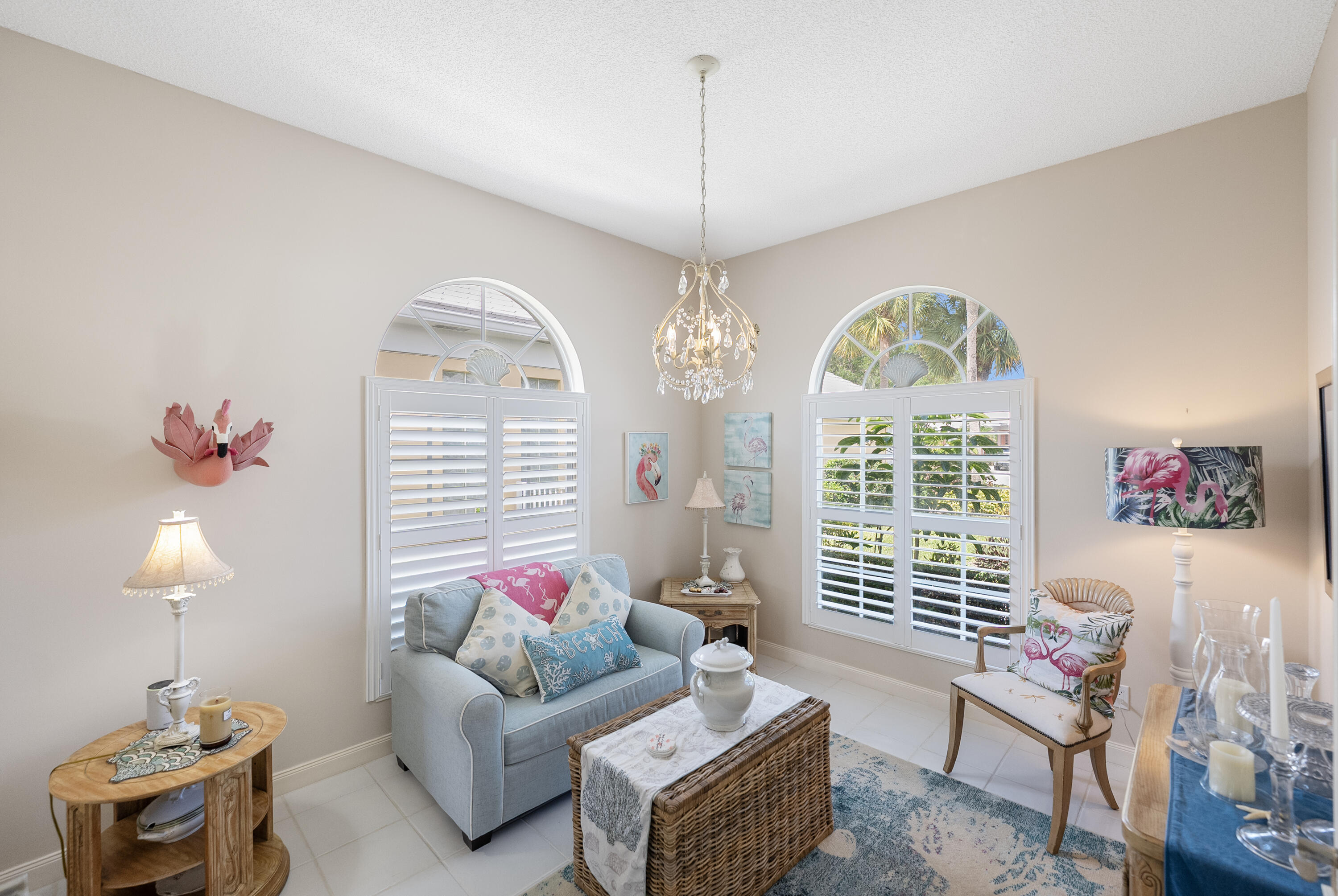 8483 Beaconhill Road