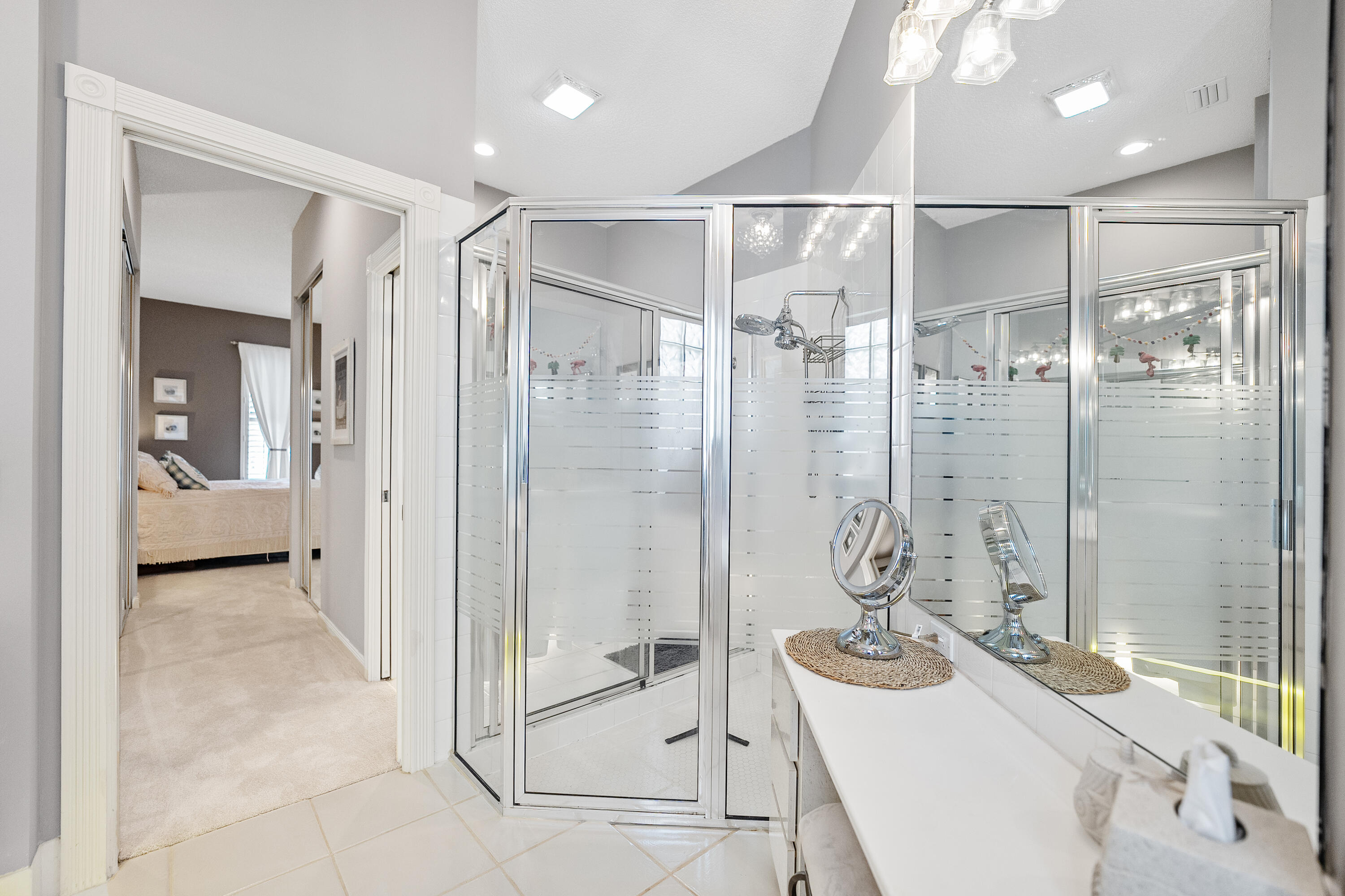 8483 Beaconhill Road