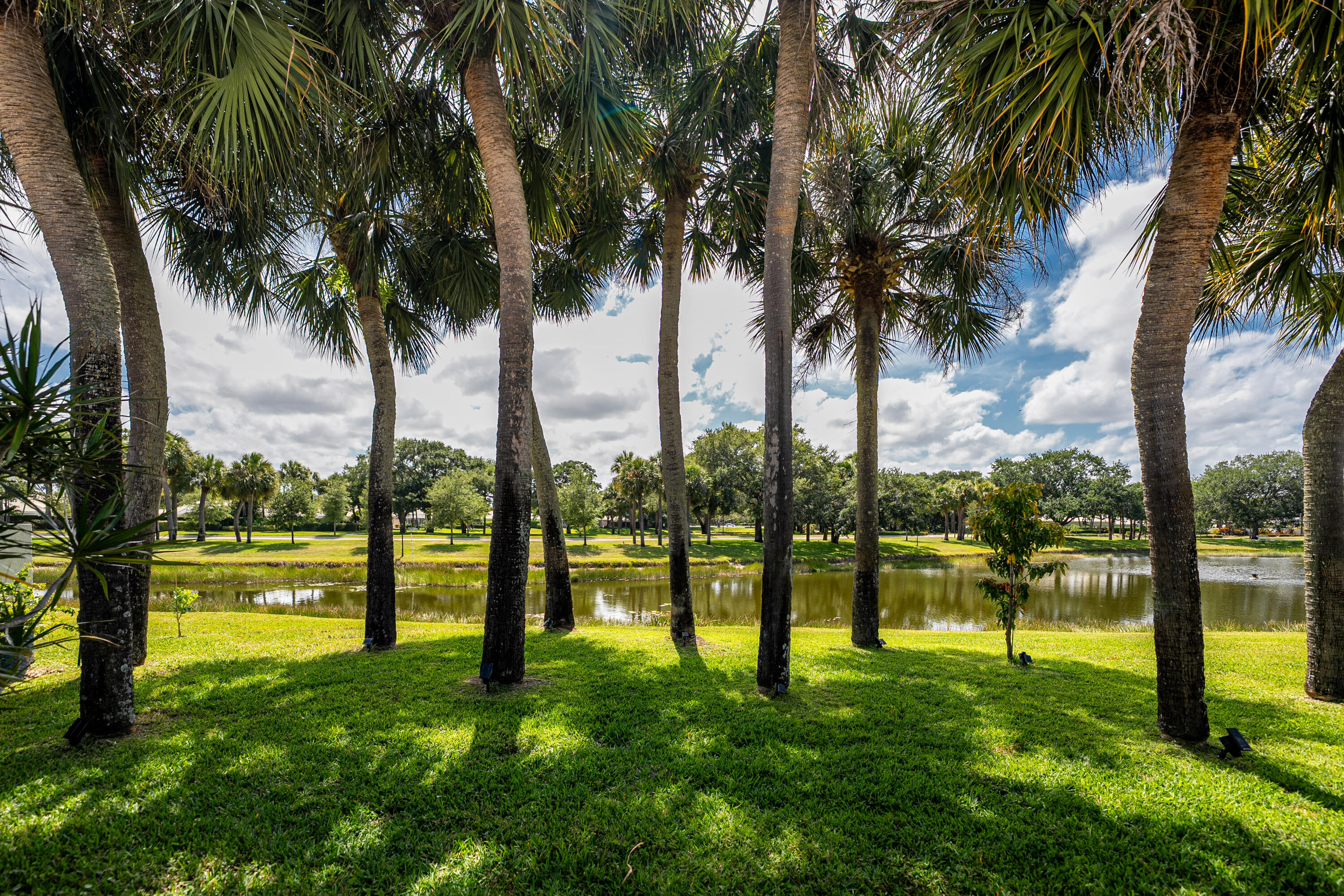 8483 Beaconhill Road