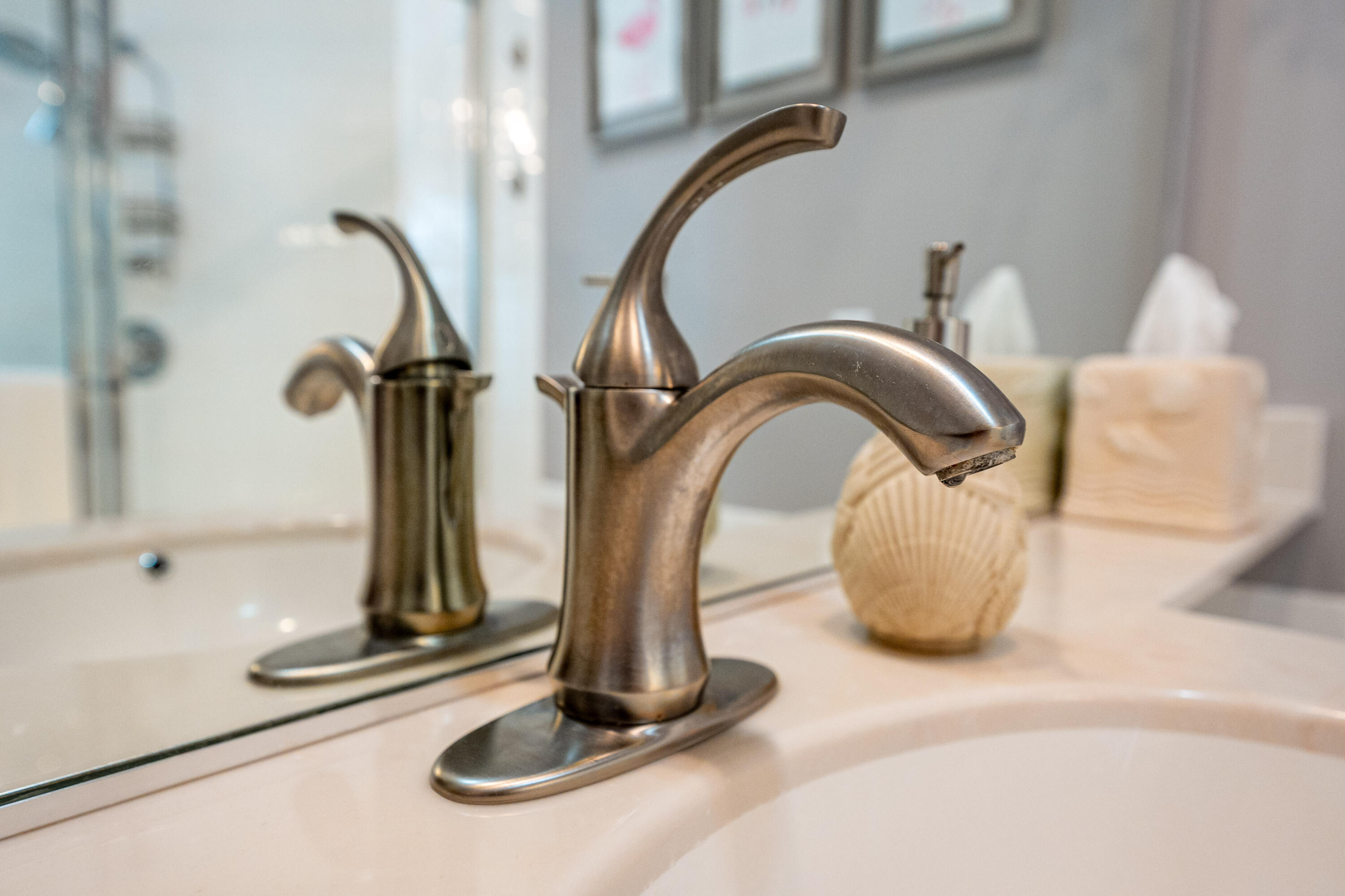 8483 Beaconhill Road