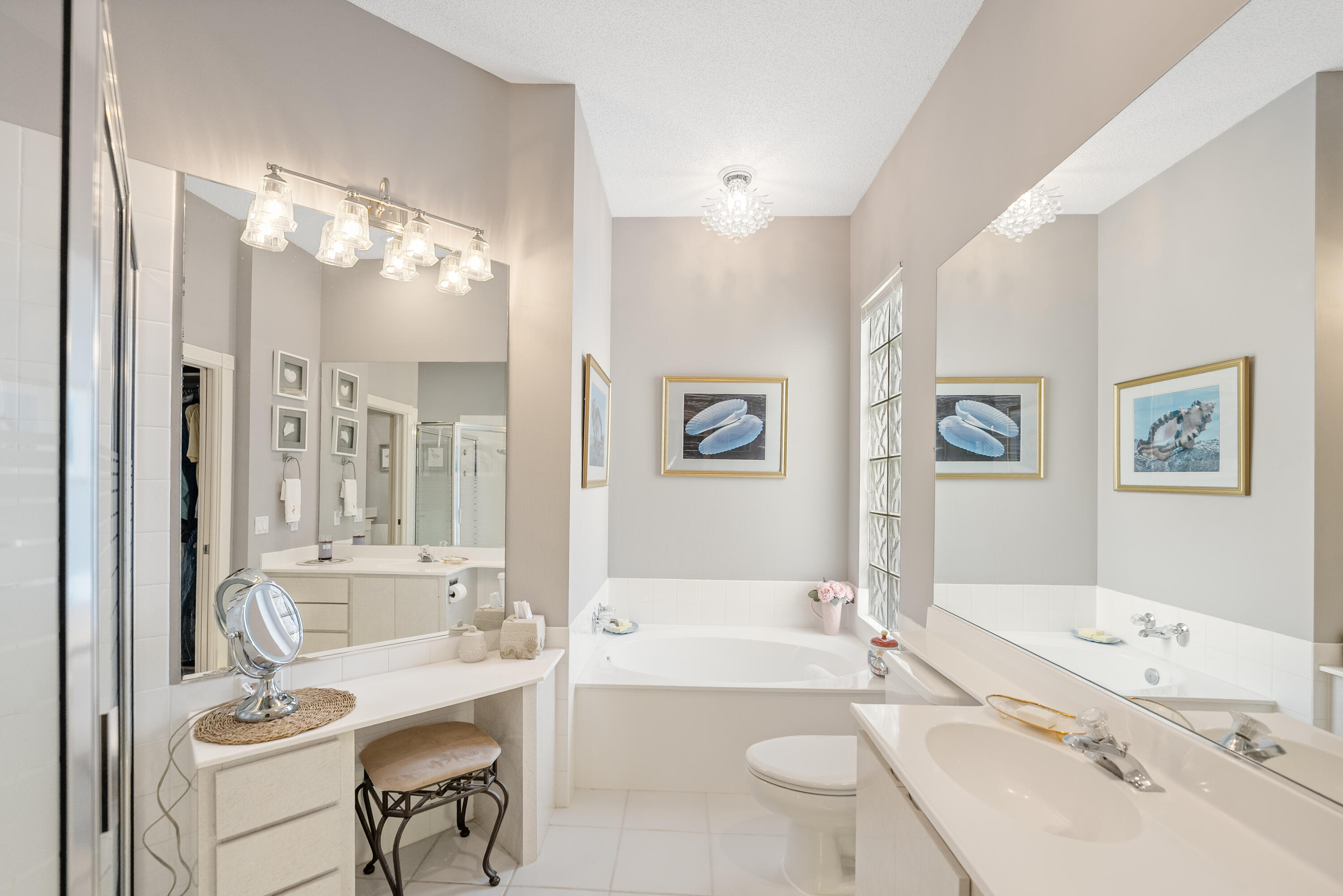 8483 Beaconhill Road